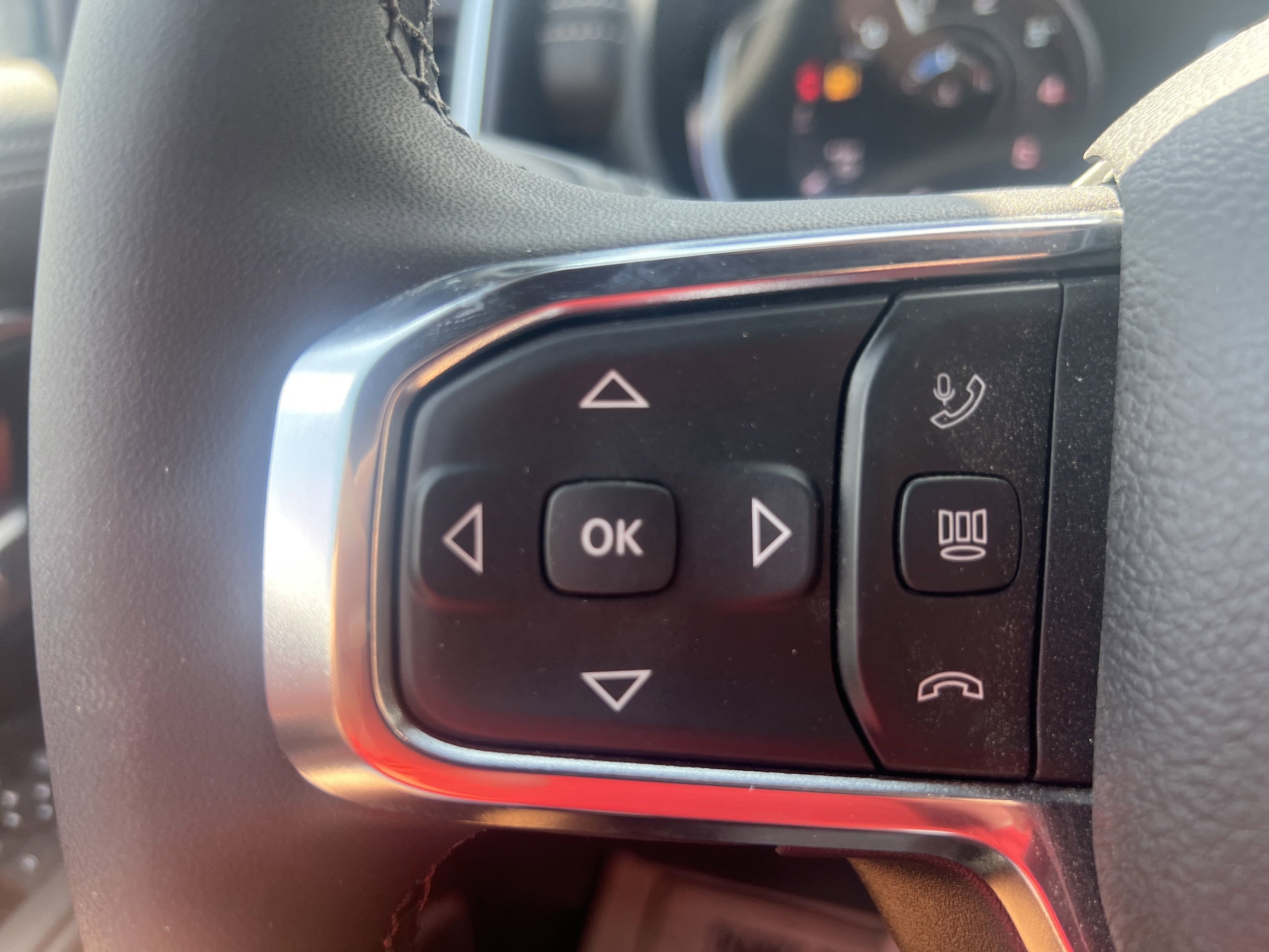 2025 RAM 3500 Laramie - Photo 23