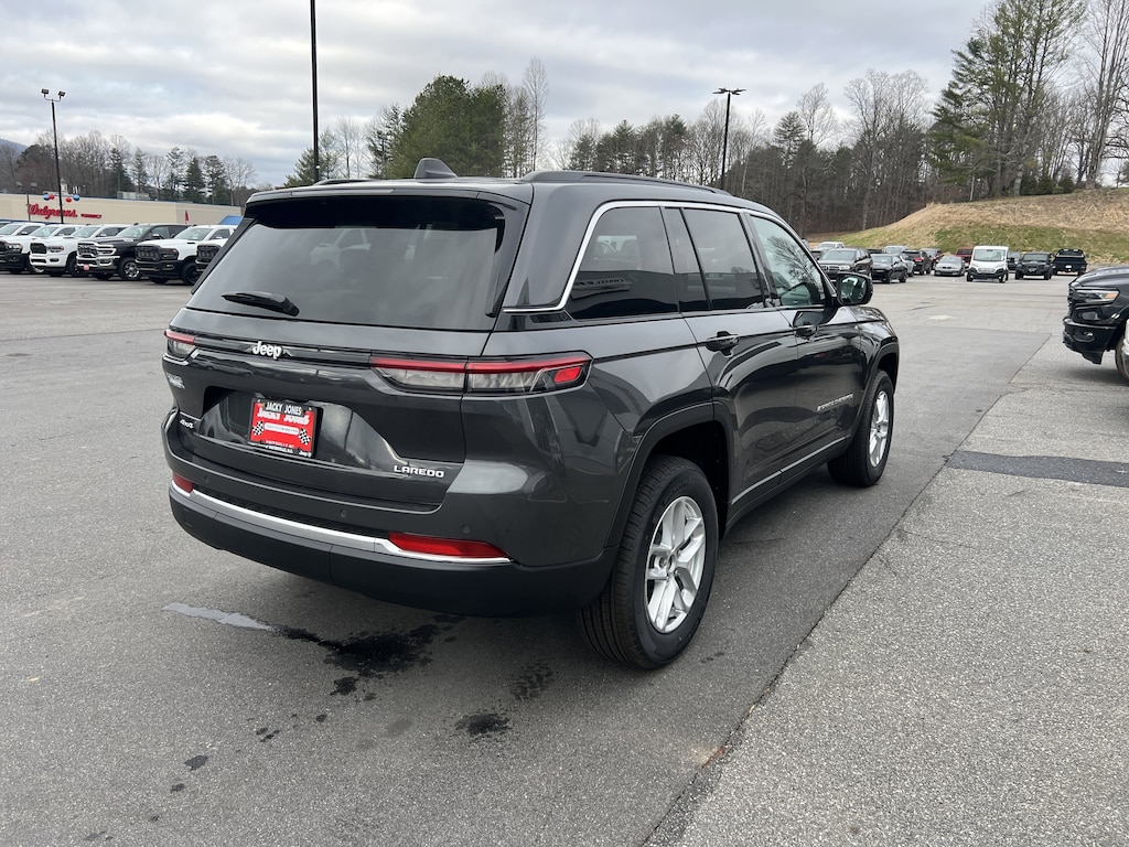 Used 2025 Jeep Grand Cherokee Laredo X Laredo X 4x4