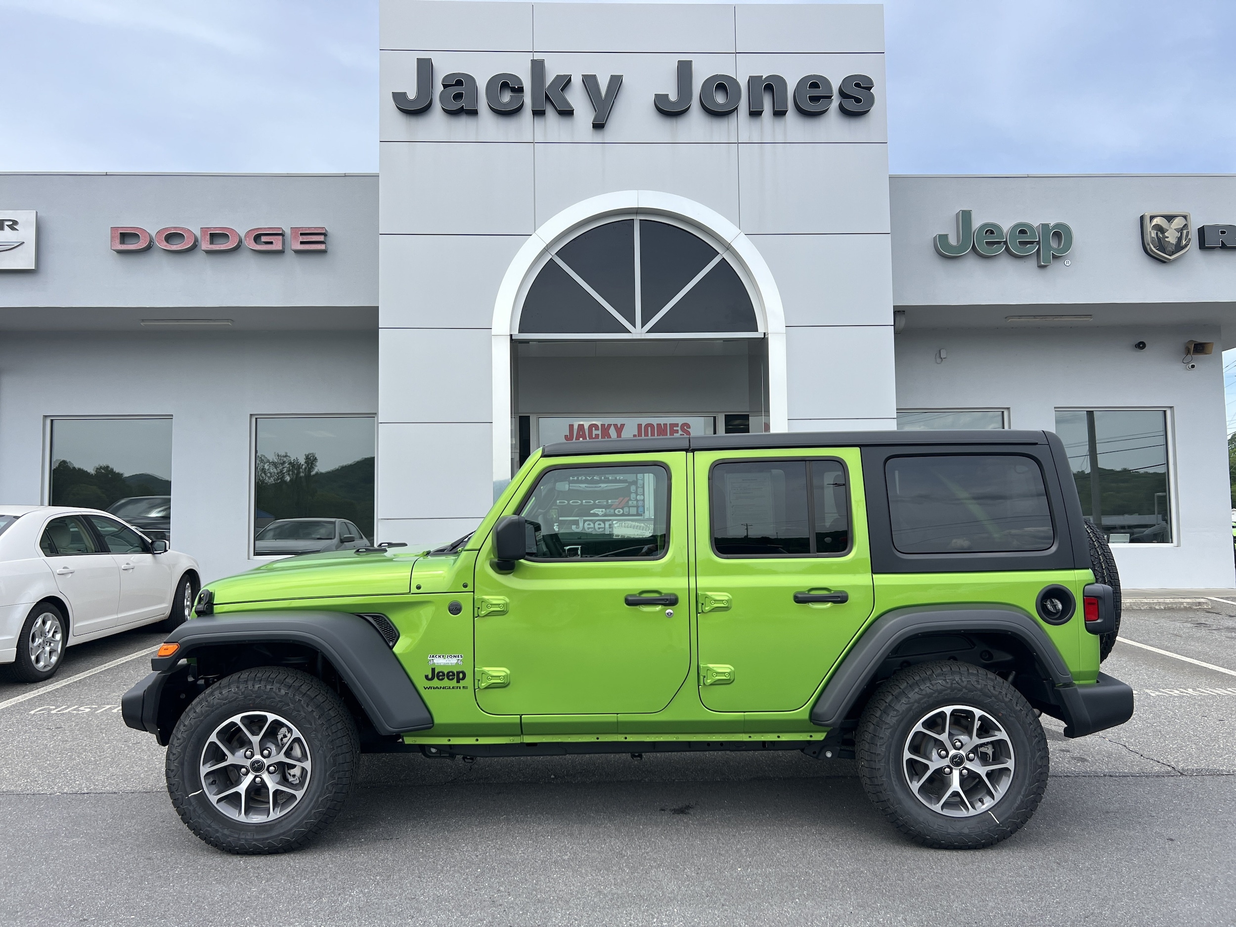 2026 Jeep Wrangler Sport S 4x4 