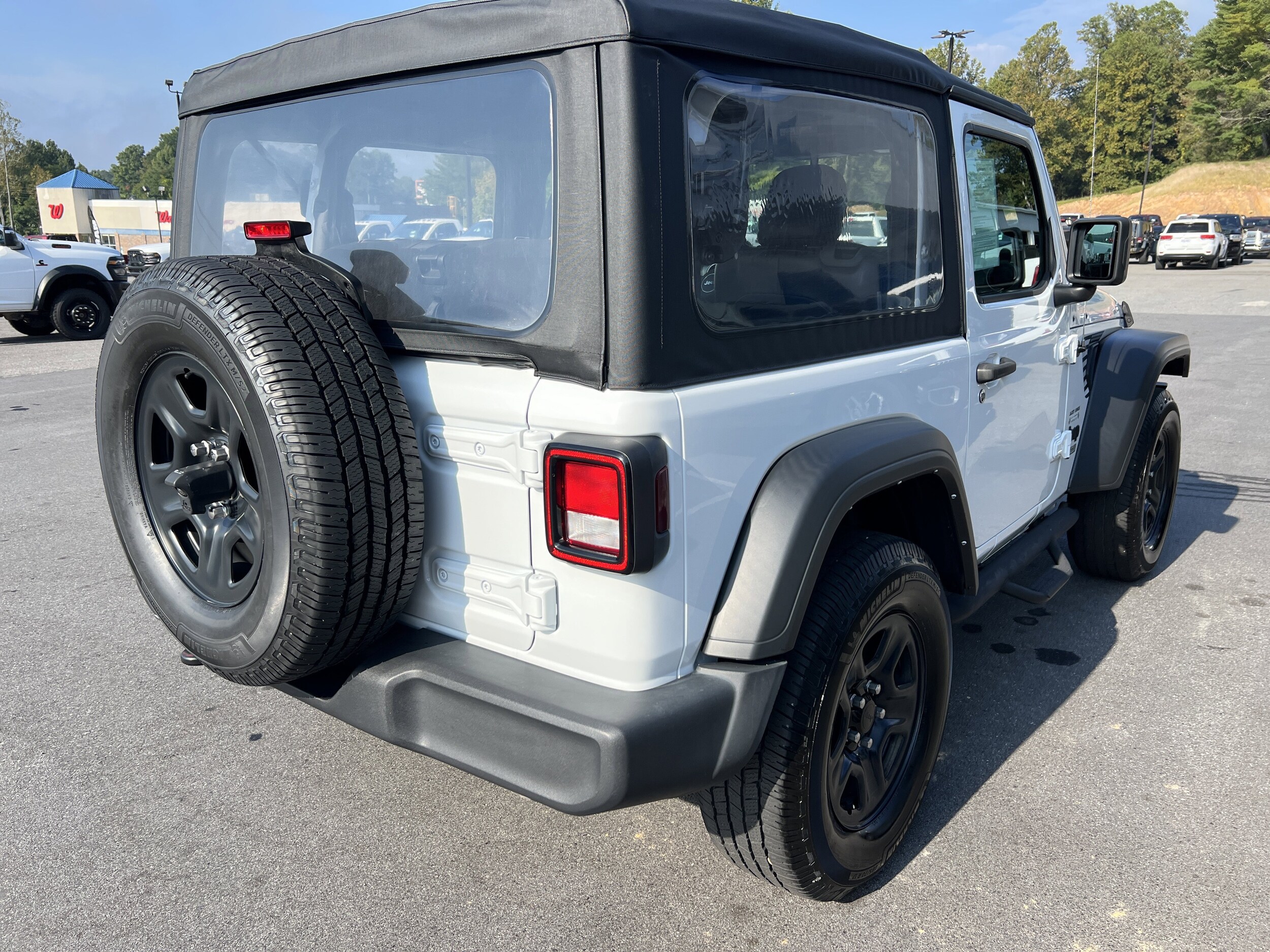 2021 Jeep Wrangler Sport photo 2