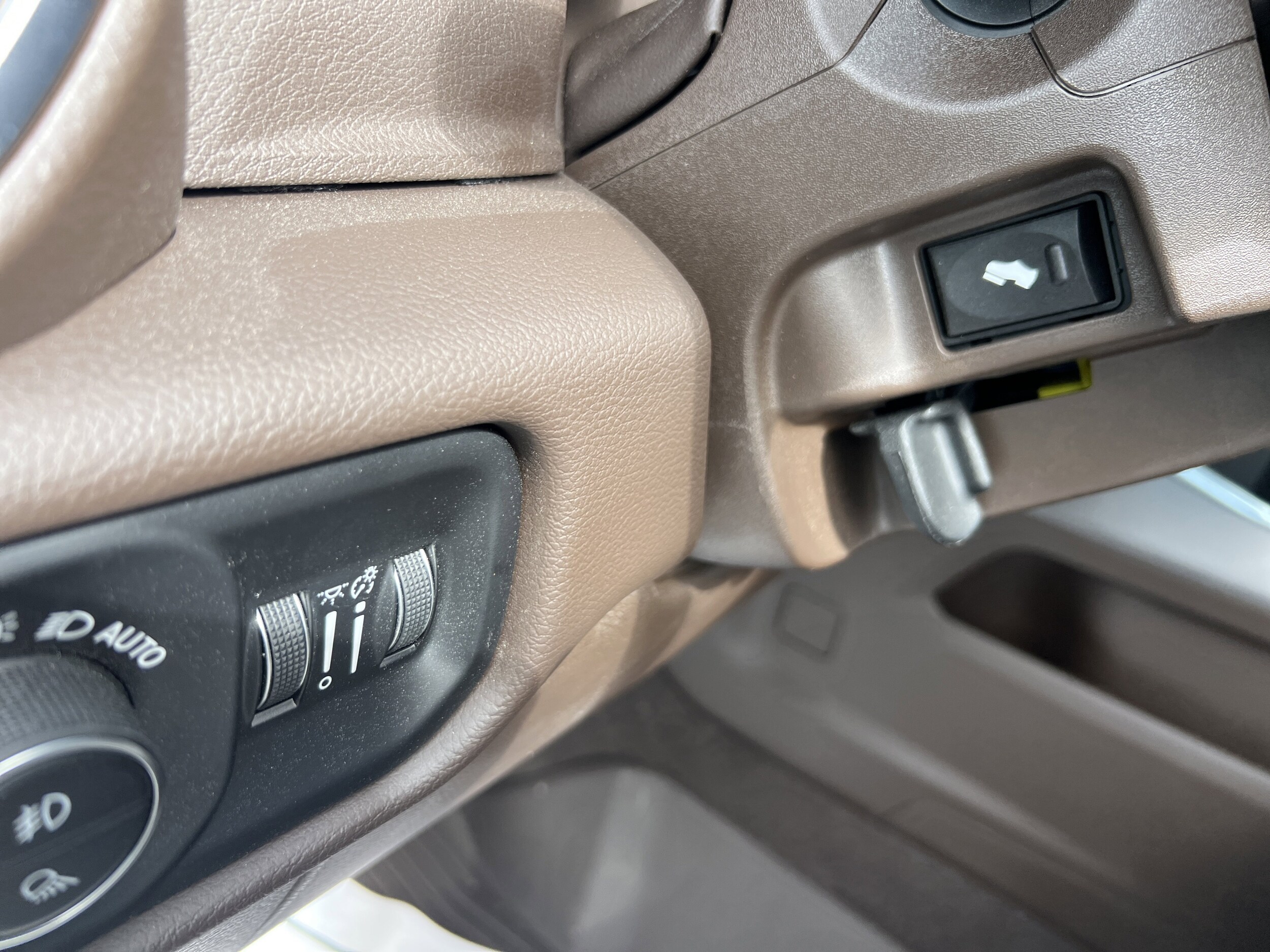 2026 RAM 3500 Laramie - Photo 27