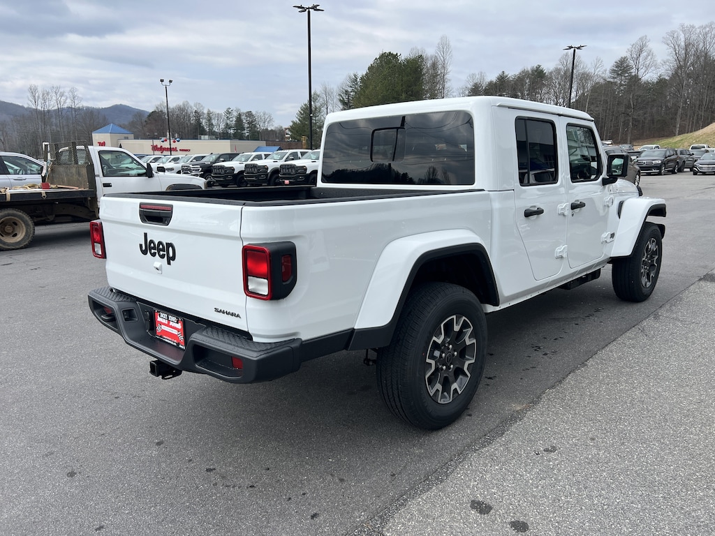 New 2026 Jeep Gladiator Sport Pickup