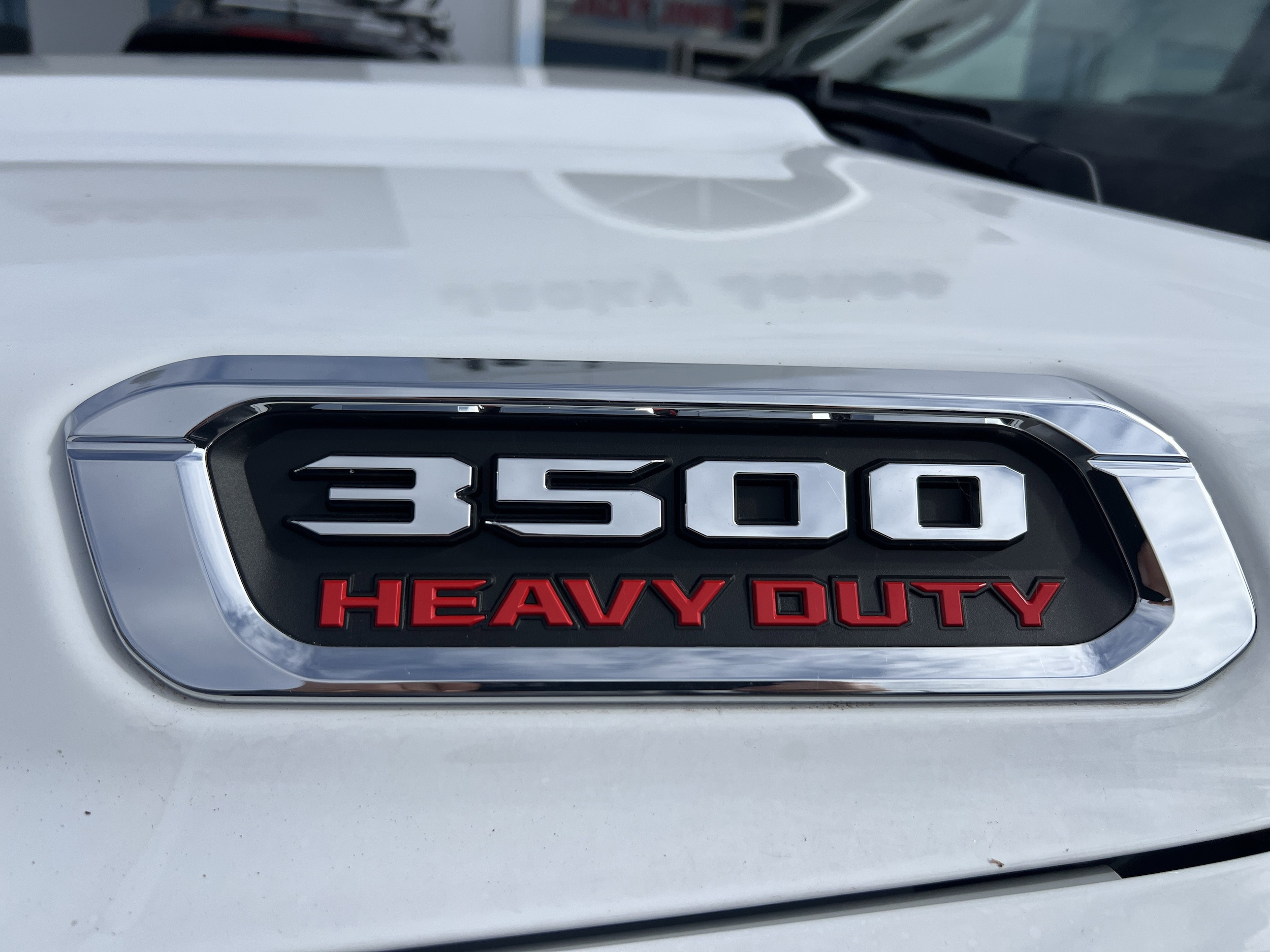 2026 RAM 3500 Laramie - Photo 7