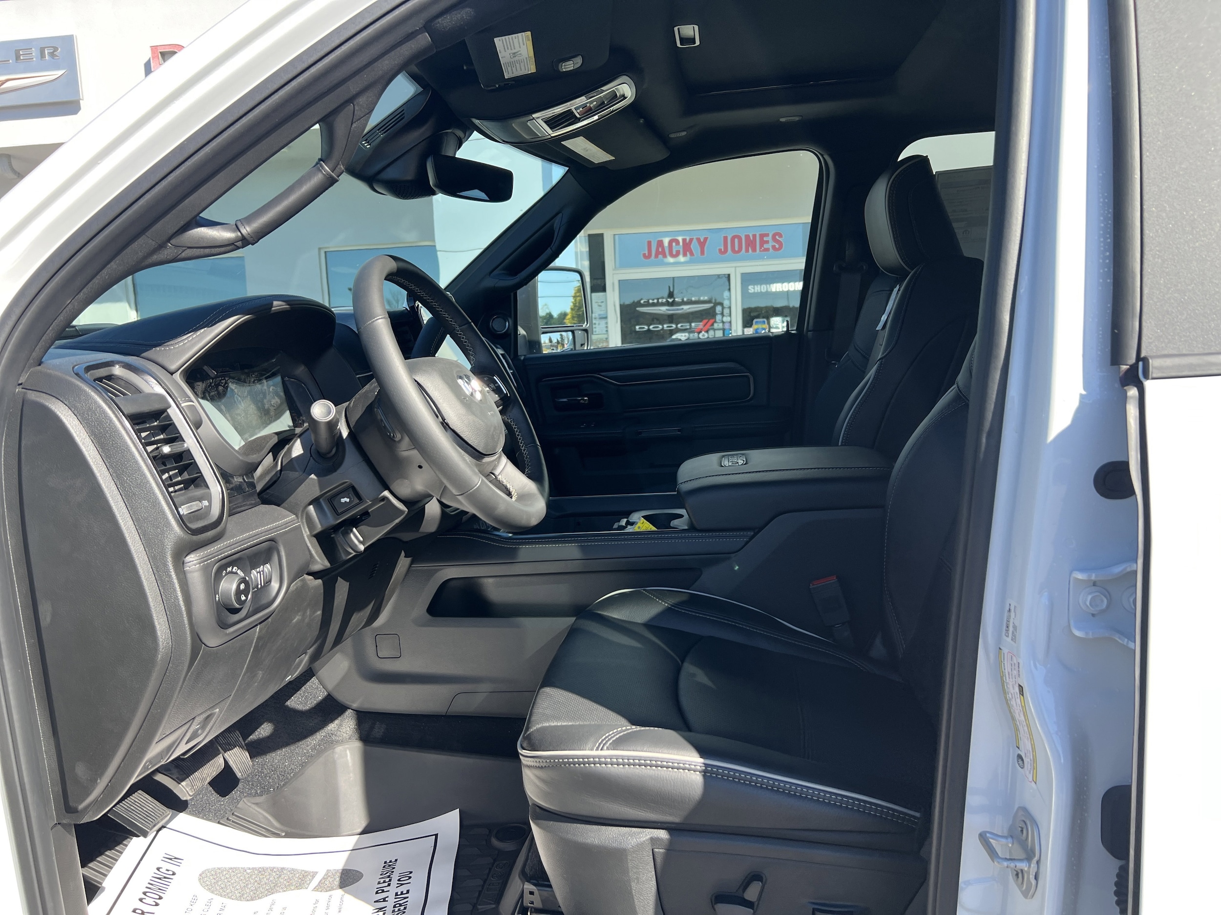 2026 RAM 2500 Rebel - Photo 25