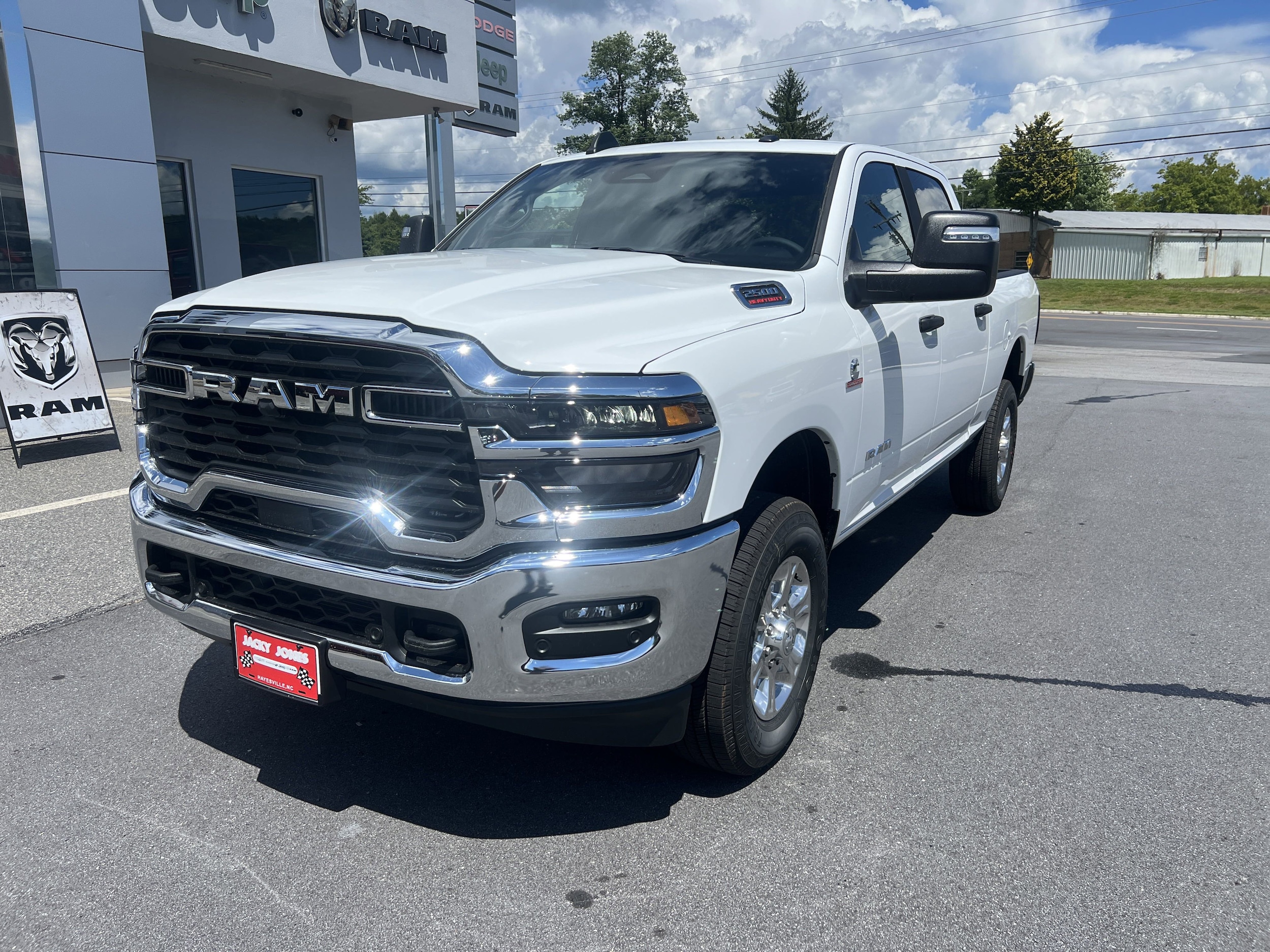 2025 RAM 2500 Big Horn - Photo 6
