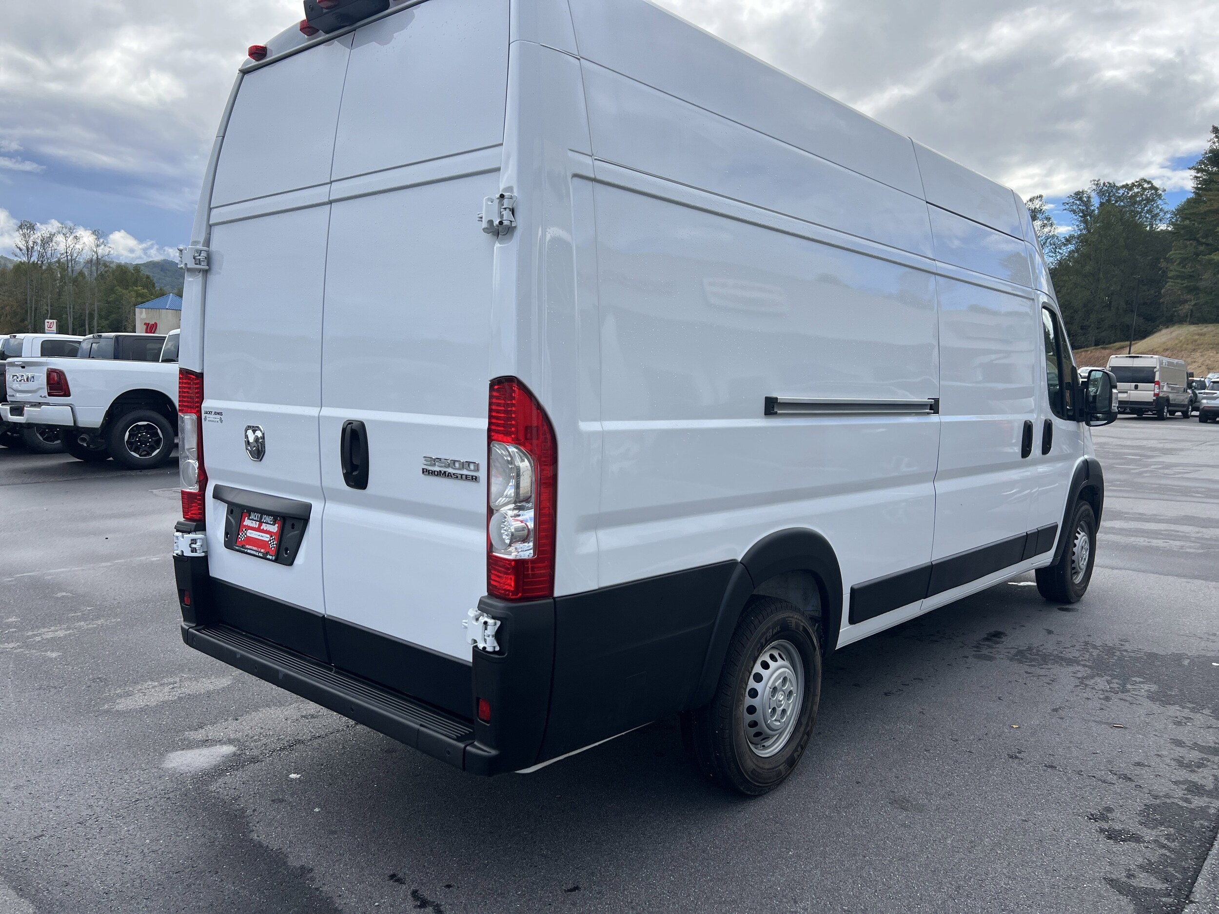 2025 Ram ProMaster 3500 photo 3