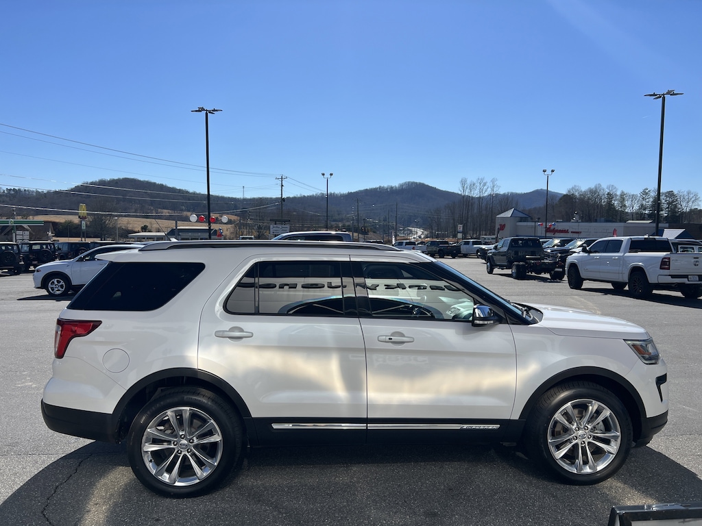 Used 2019 Ford Explorer XLT XLT 4WD