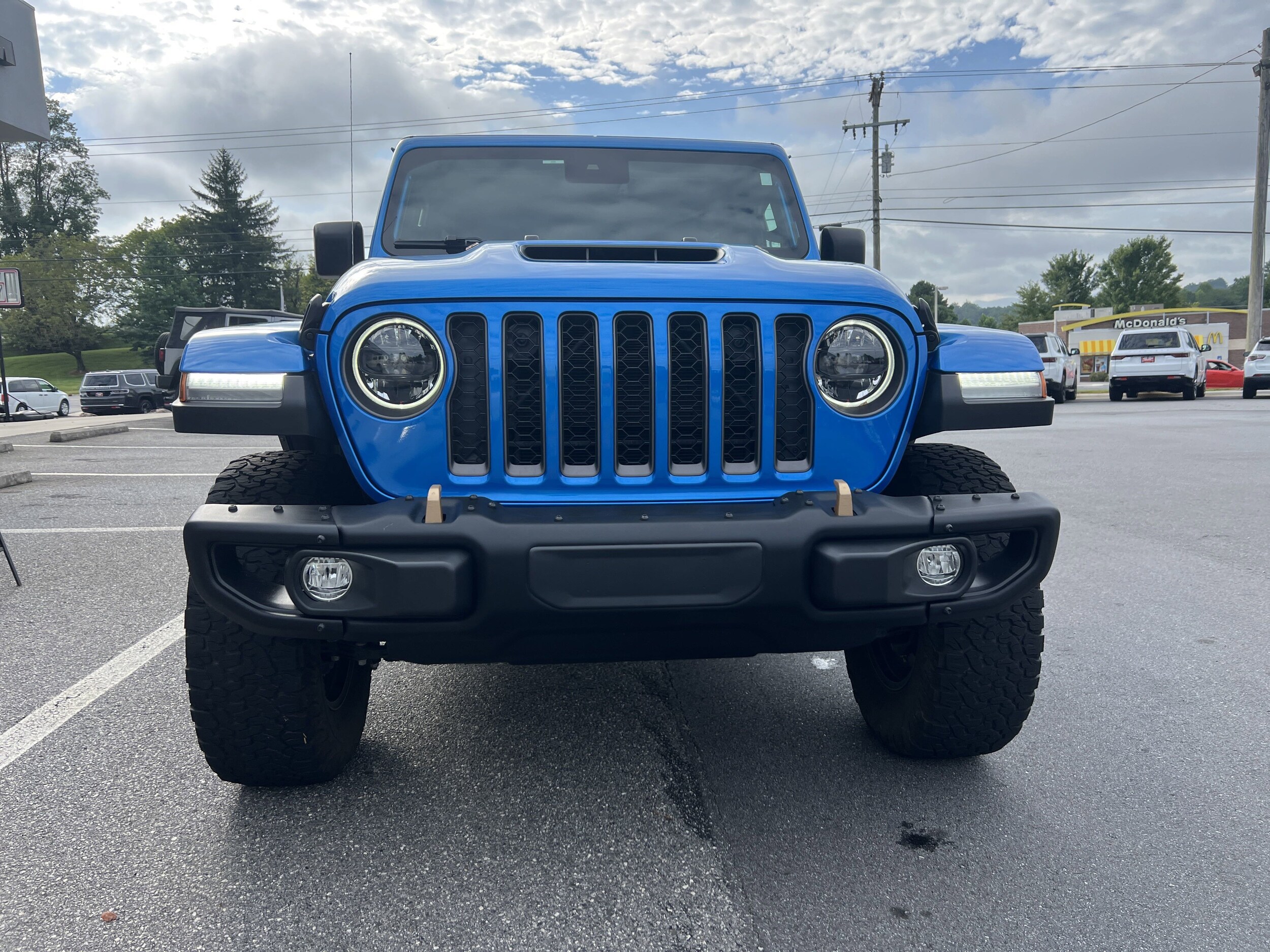 2023 Jeep Wrangler Rubicon 392 photo 3
