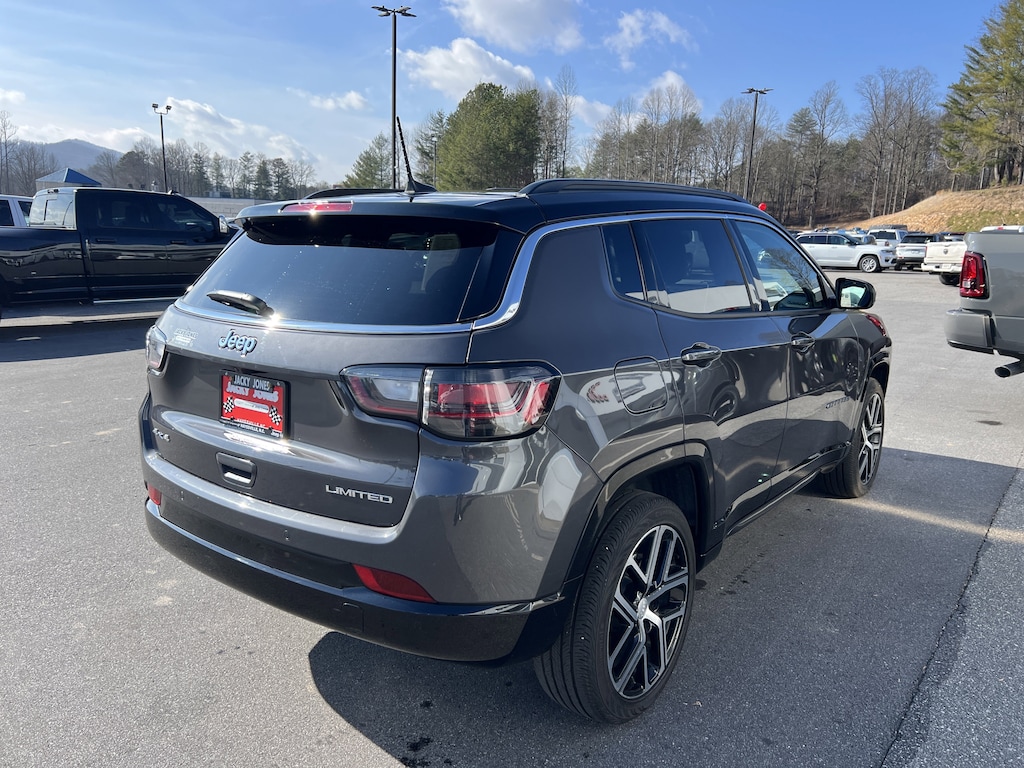 Used 2024 Jeep Compass Limited Limited 4x4