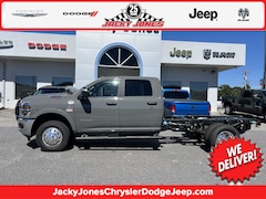 2027 Ram 3500 Chassis Tradesman/Big Horn Pickup