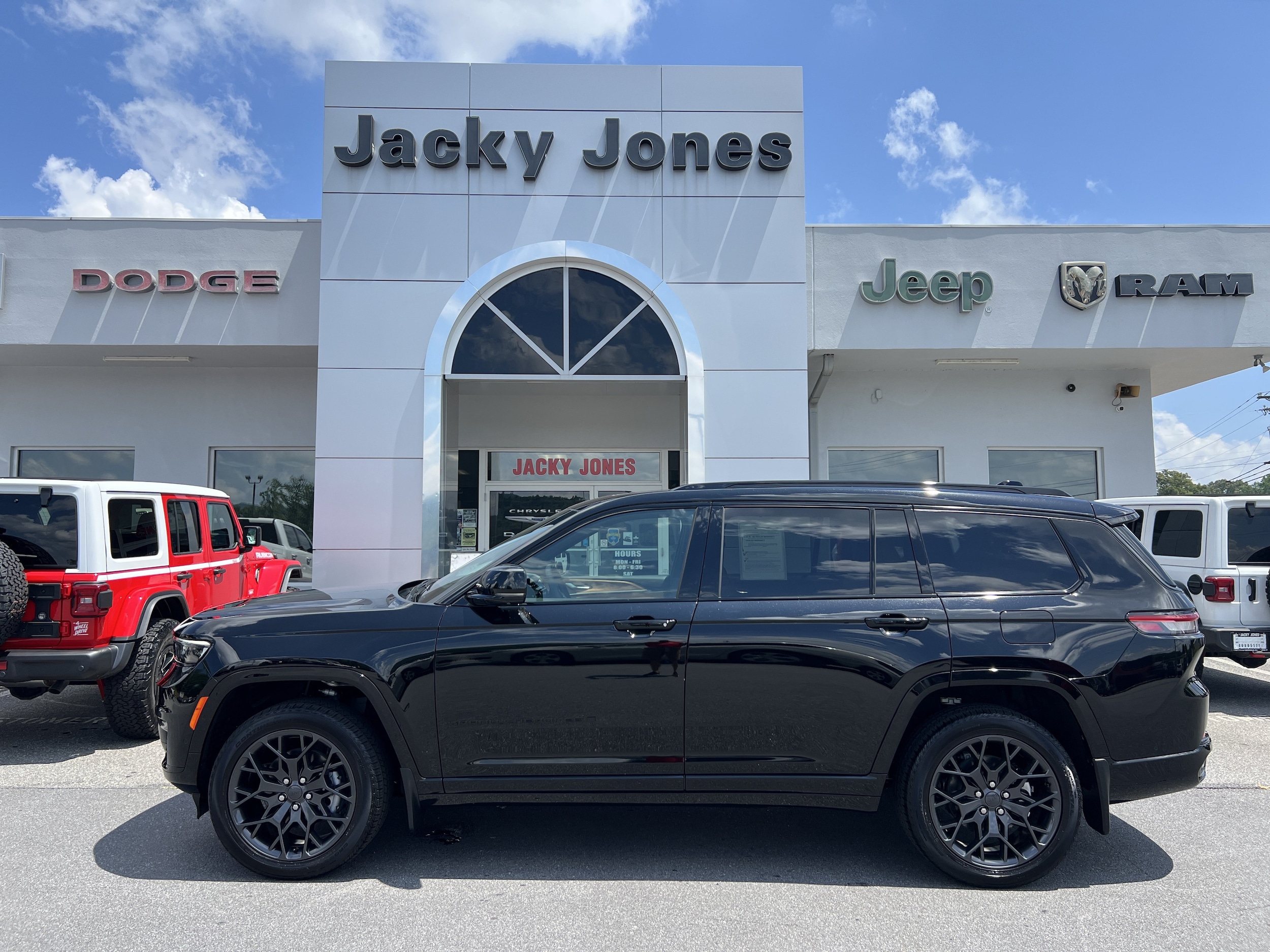 2025 Jeep Grand Cherokee L Summit Reserve 4x4 