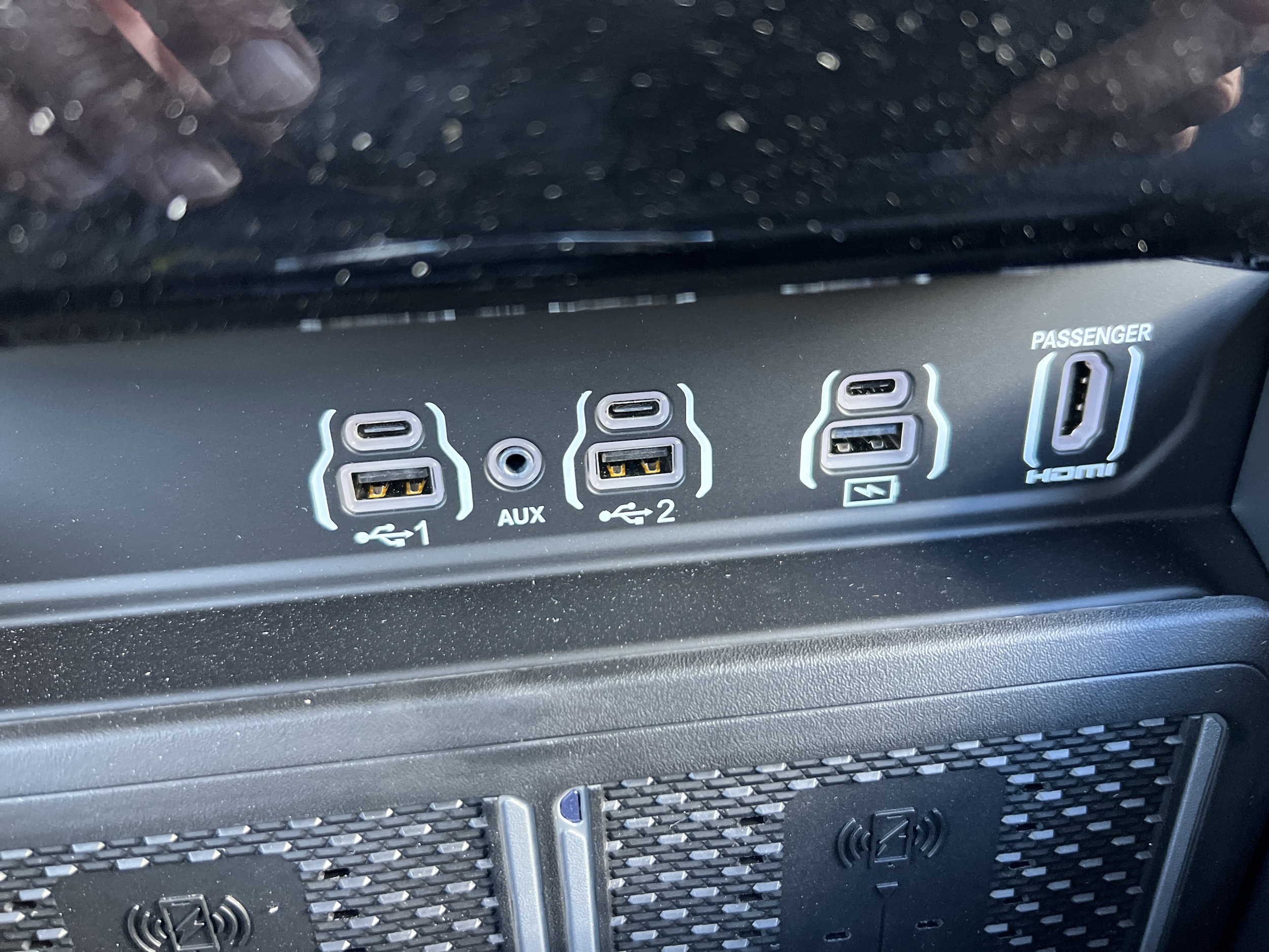 2026 RAM 2500 Rebel - Photo 32