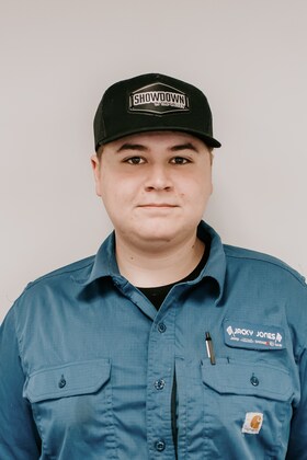 Staff member Noah Sams from ID_e26cbdd45c98