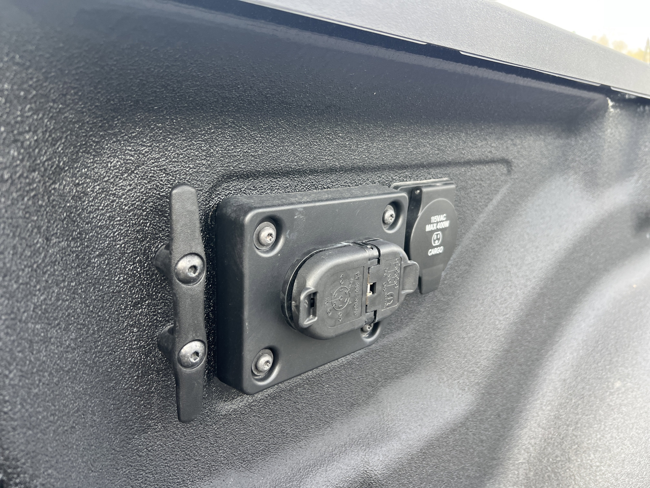 2026 RAM 3500 Laramie - Photo 13
