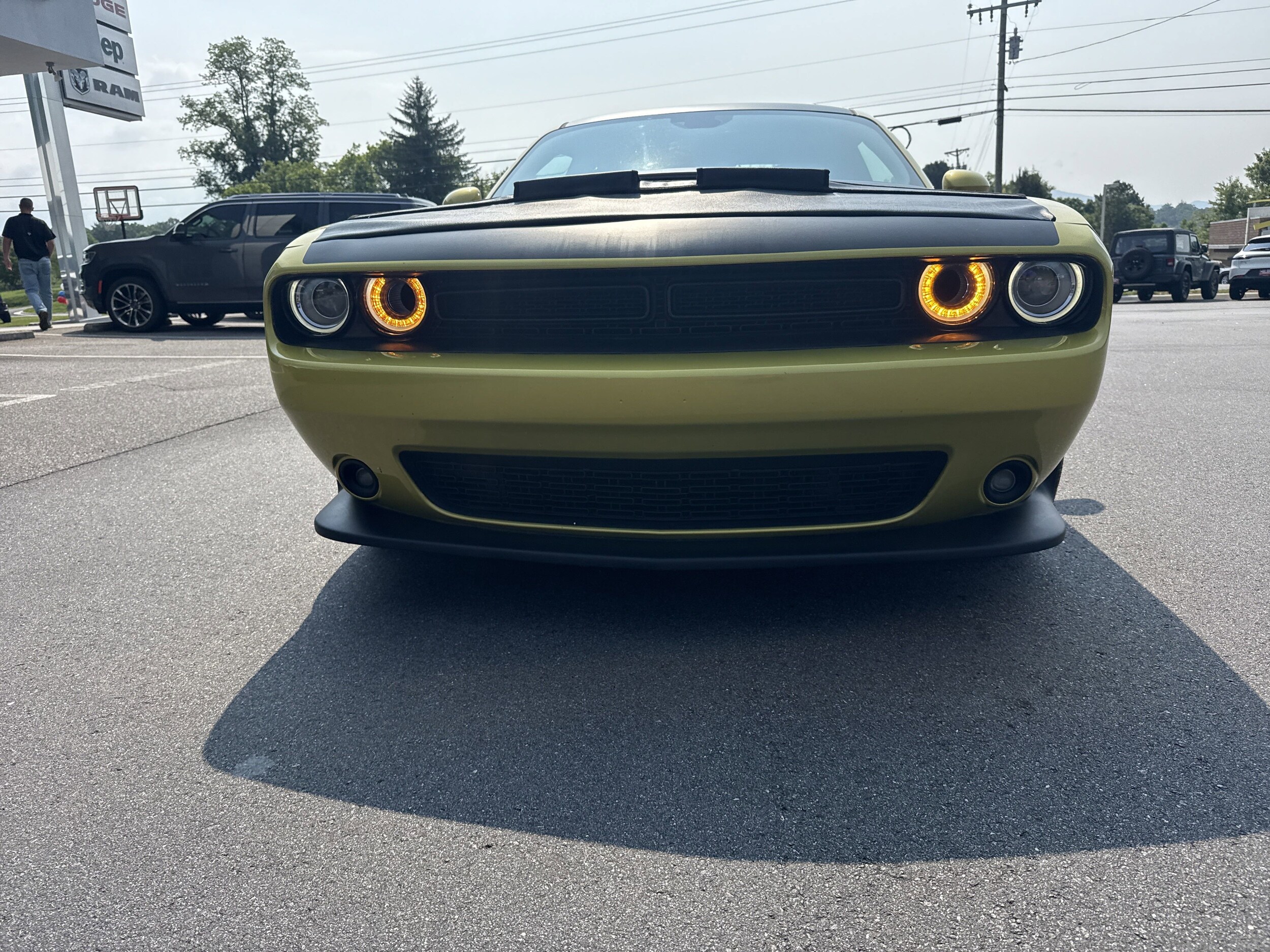 2021 Dodge Challenger R/T photo 3