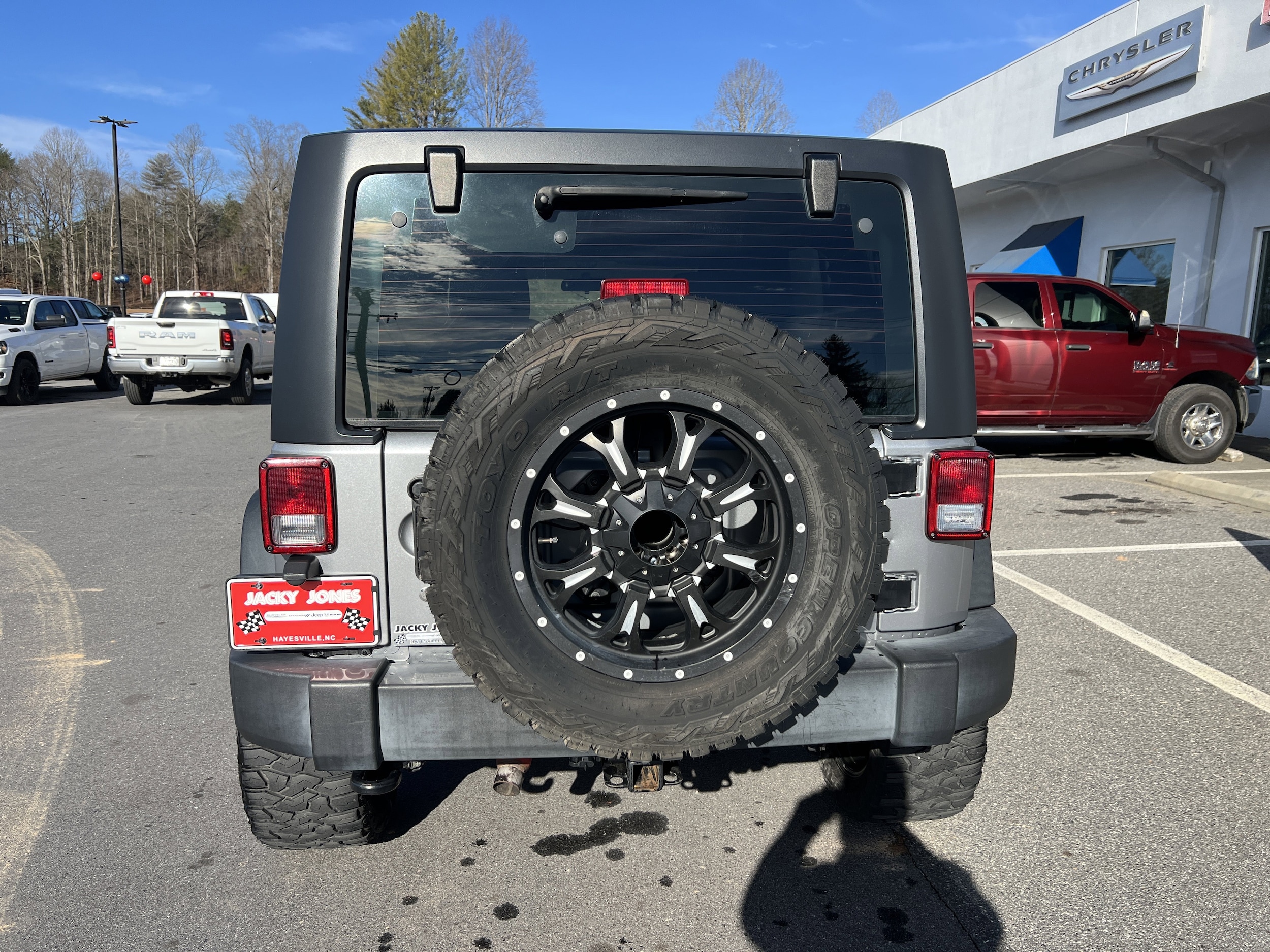 Used 2017 Jeep Wrangler Unlimited Sport with VIN 1C4BJWDG6HL630129 for sale in Hayesville, NC