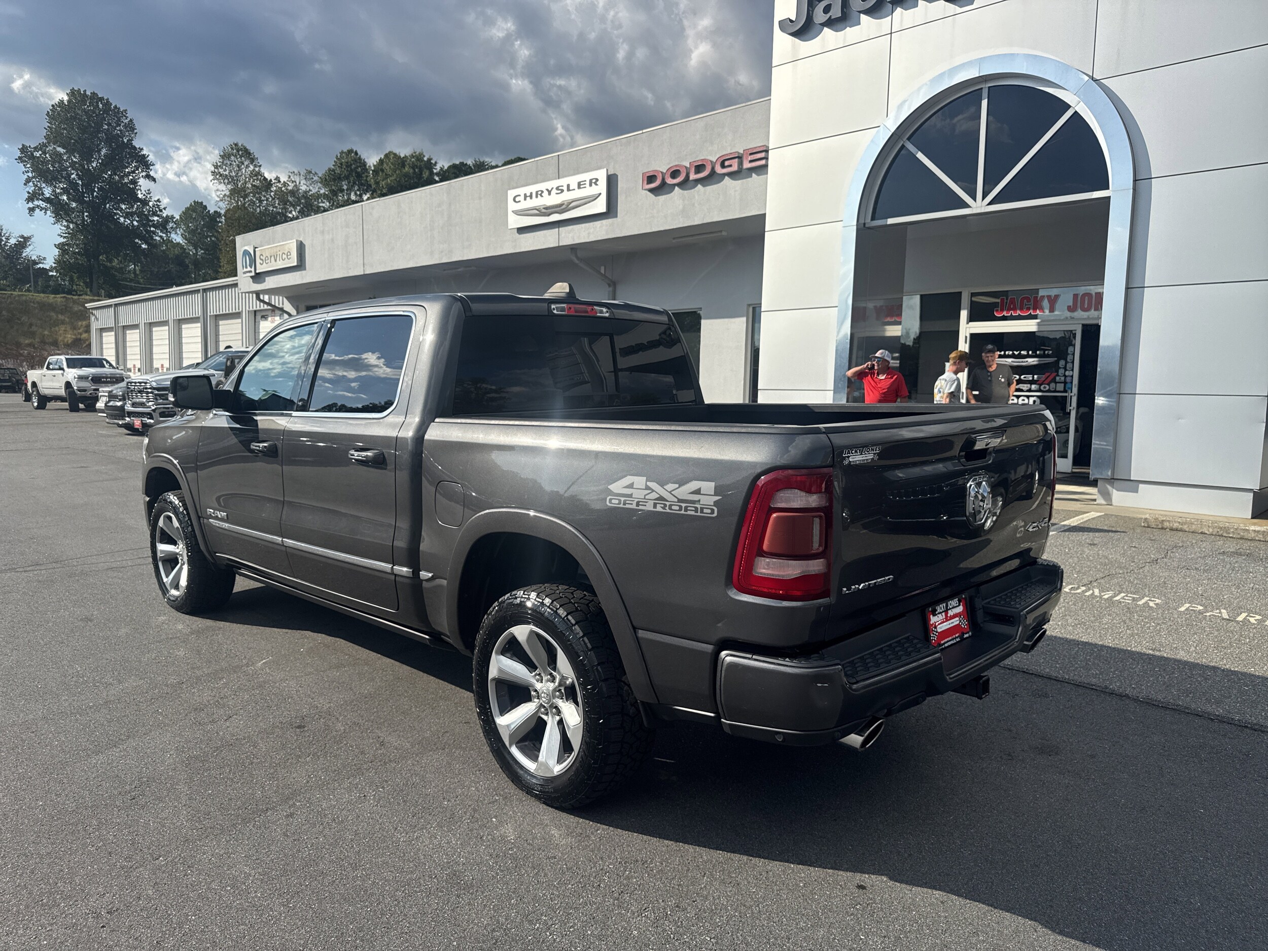 2019 Ram 1500 Limited photo 2