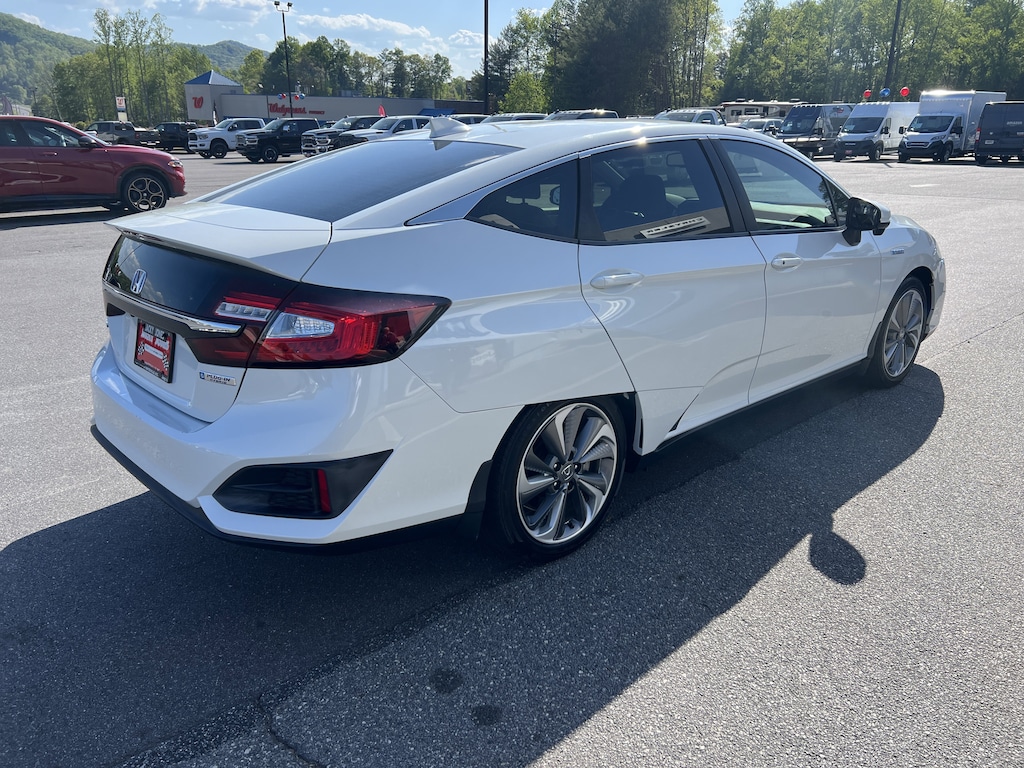 Used 2018 Honda Clarity Plug-In Hybrid Sedan