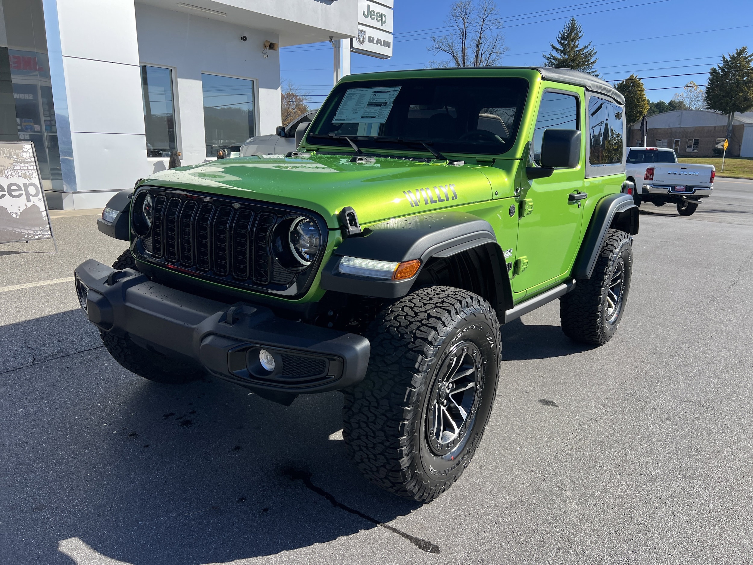 2026 Jeep Wrangler 2-Door Willys - Photo 6