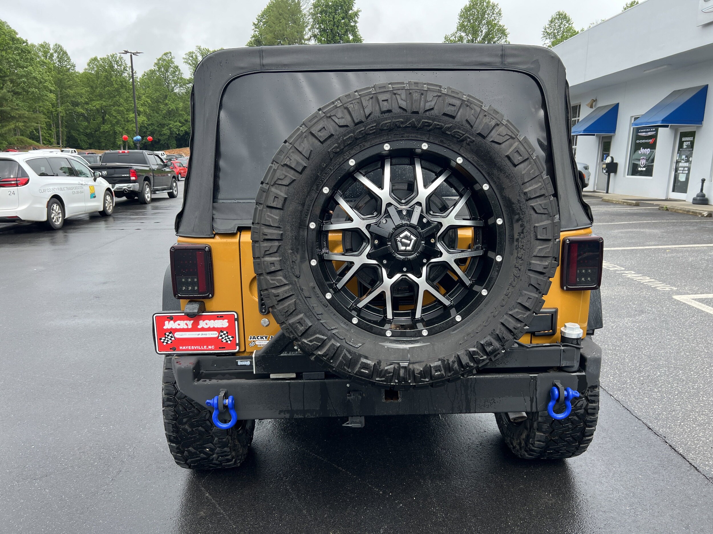 Used 2014 Jeep Wrangler Unlimited Sport with VIN 1C4BJWDG5EL177410 for sale in Hayesville, NC