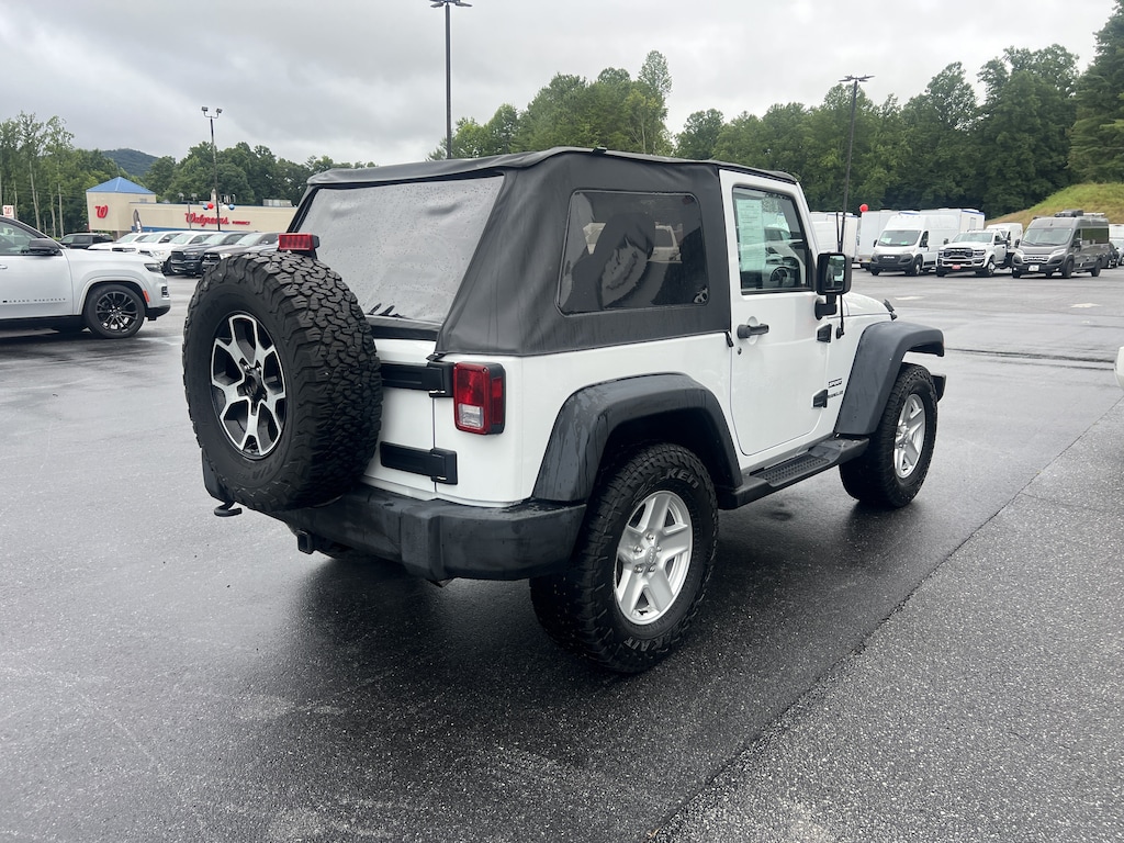 Used 2011 Jeep Wrangler Sport 4WD Sport