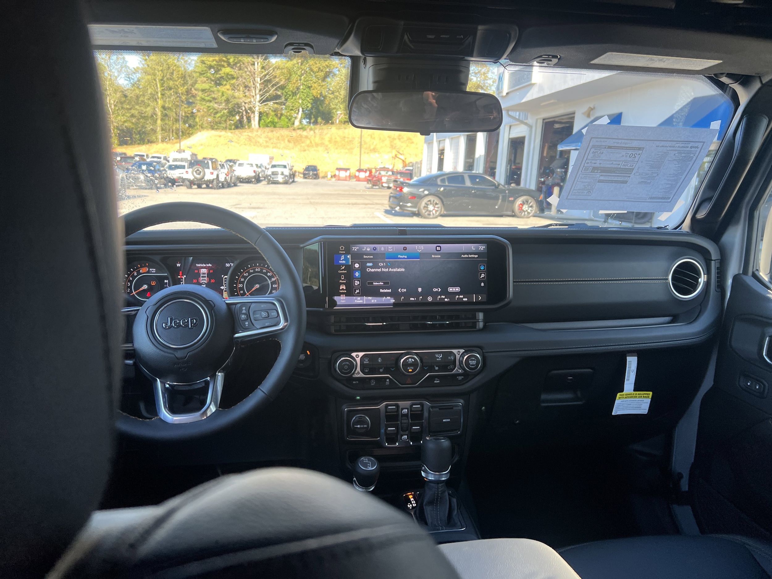 2024 Jeep Wrangler 4-Door Sahara - Photo 13