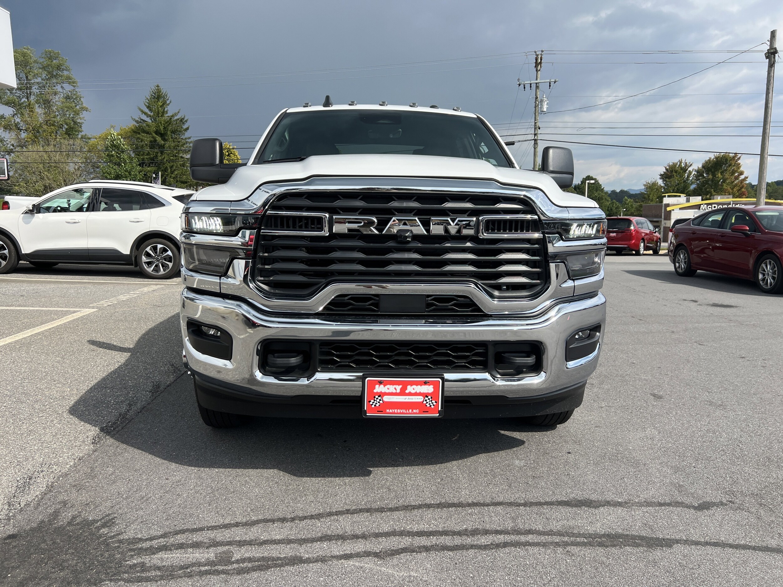 2026 Ram 3500 Tradesman Big Horn photo 3