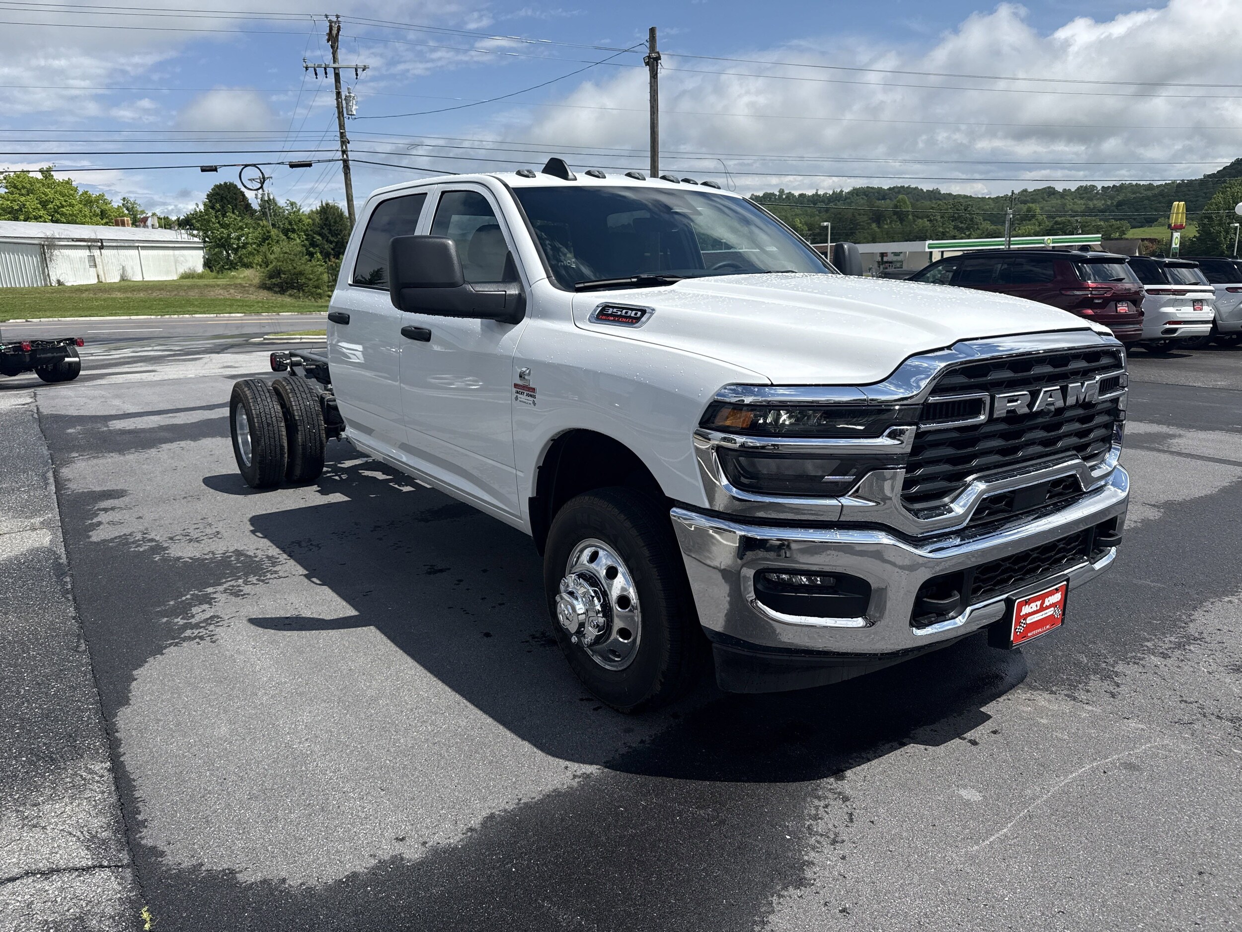 2025 Ram 3500 Tradesman Big Horn photo 4