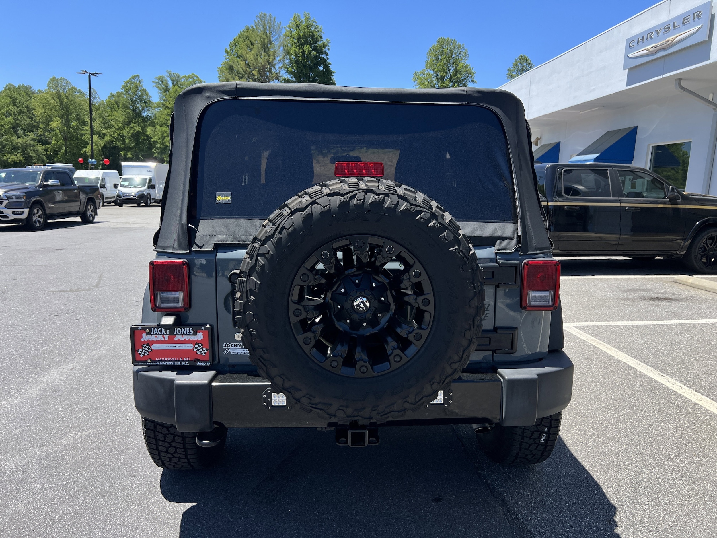 Used 2015 Jeep Wrangler Sport with VIN 1C4AJWAG4FL553094 for sale in Hayesville, NC