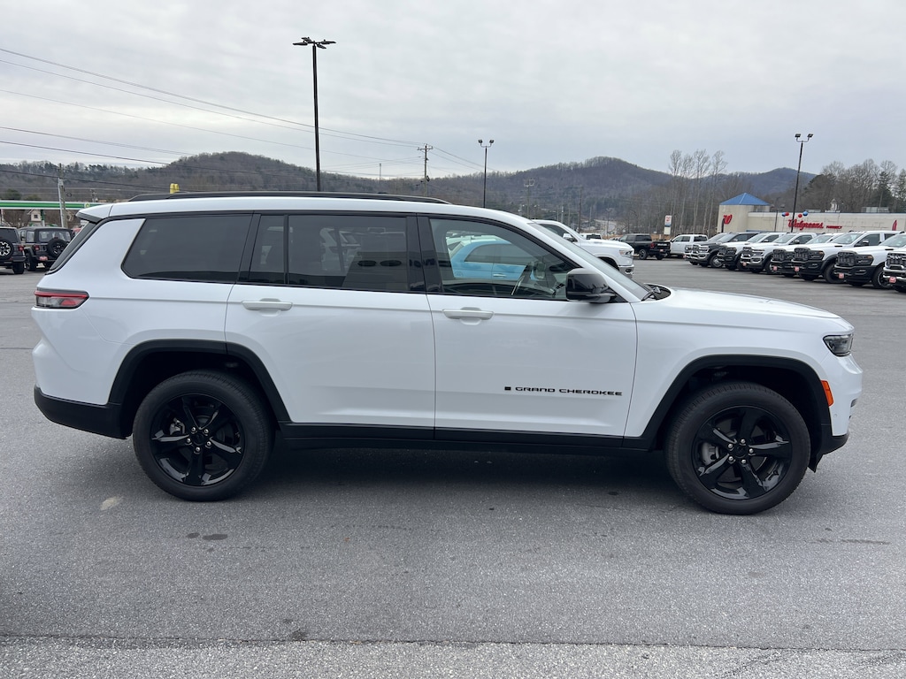 Used 2024 Jeep Grand Cherokee L Limited Limited 4x4