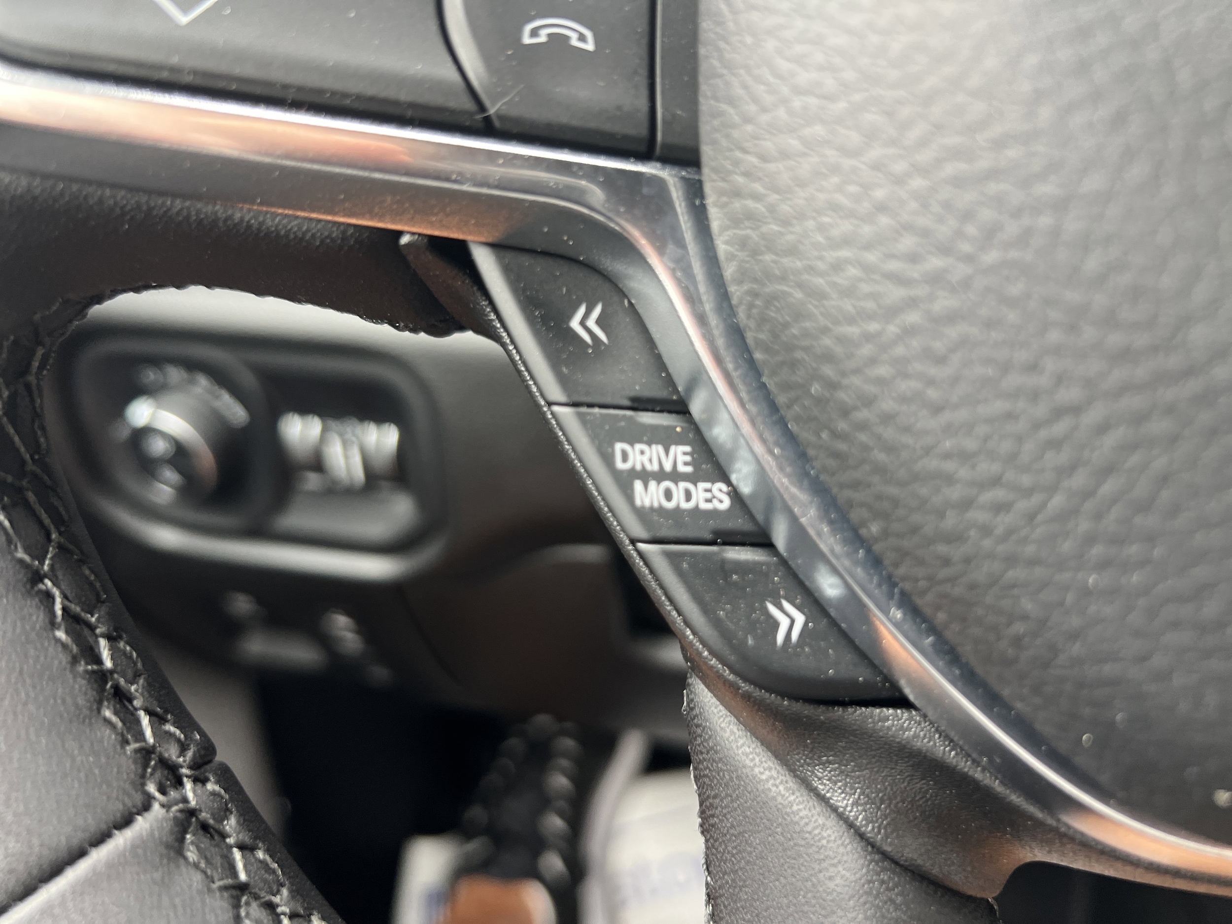 2025 RAM Ram 1500 Pickup Laramie - Photo 37