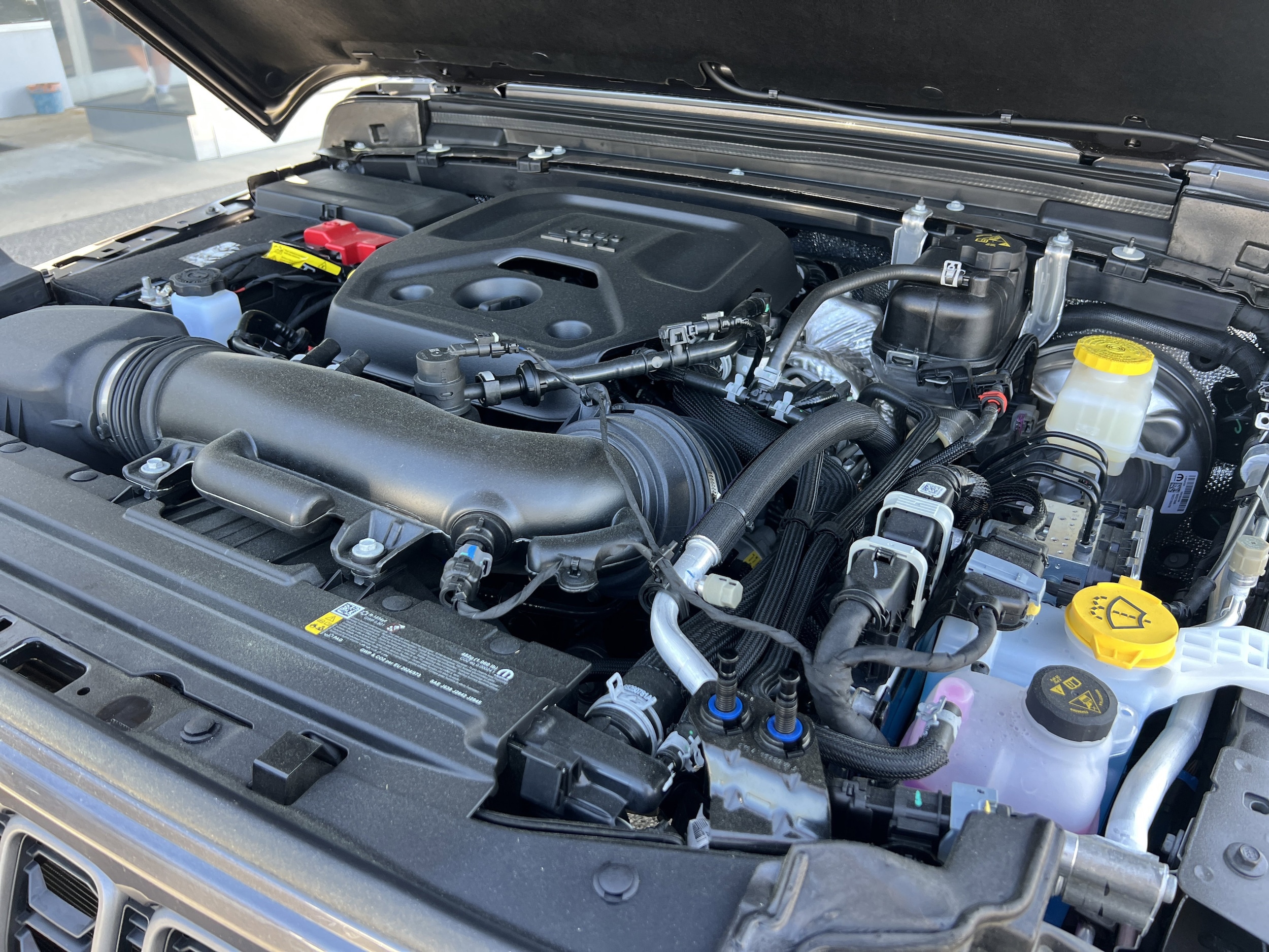 2025 Jeep Wrangler 4-Door Sport - Photo 22