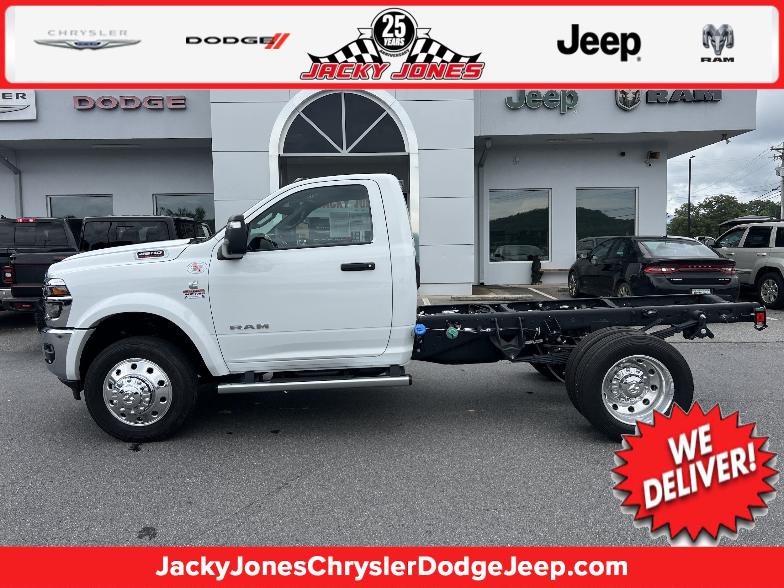 2026 RAM 4500 Big Horn Regular Cab SWB DRW 145" WB's photo