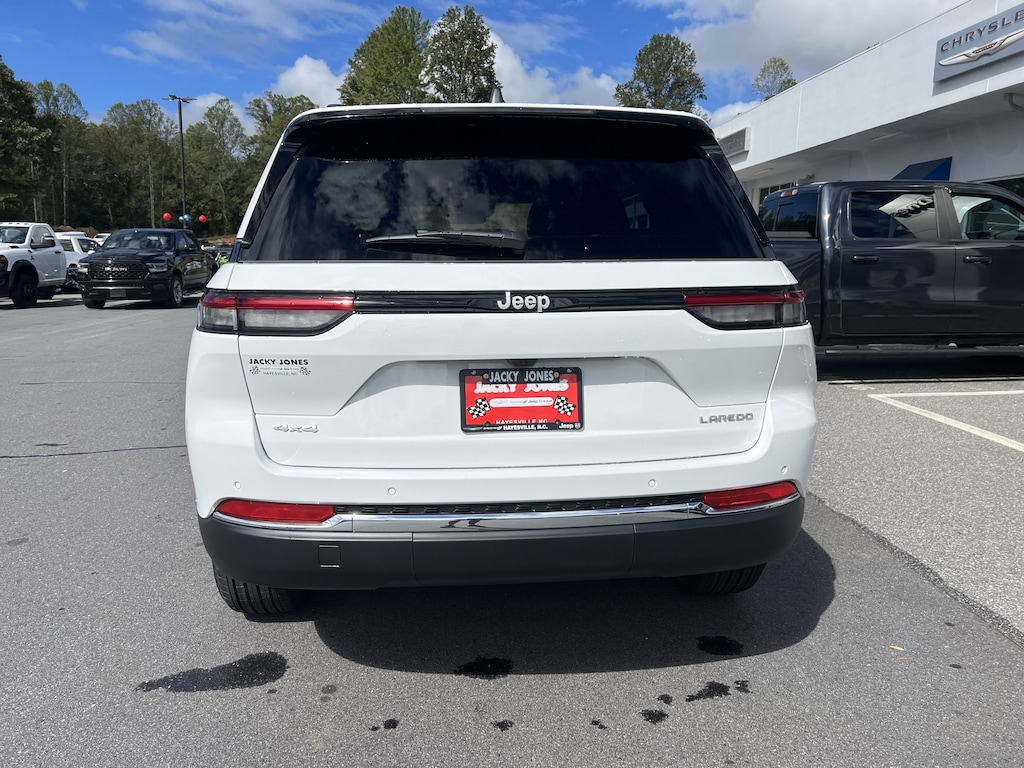 New 2025 Jeep Grand Cherokee Laredo Sport Utility