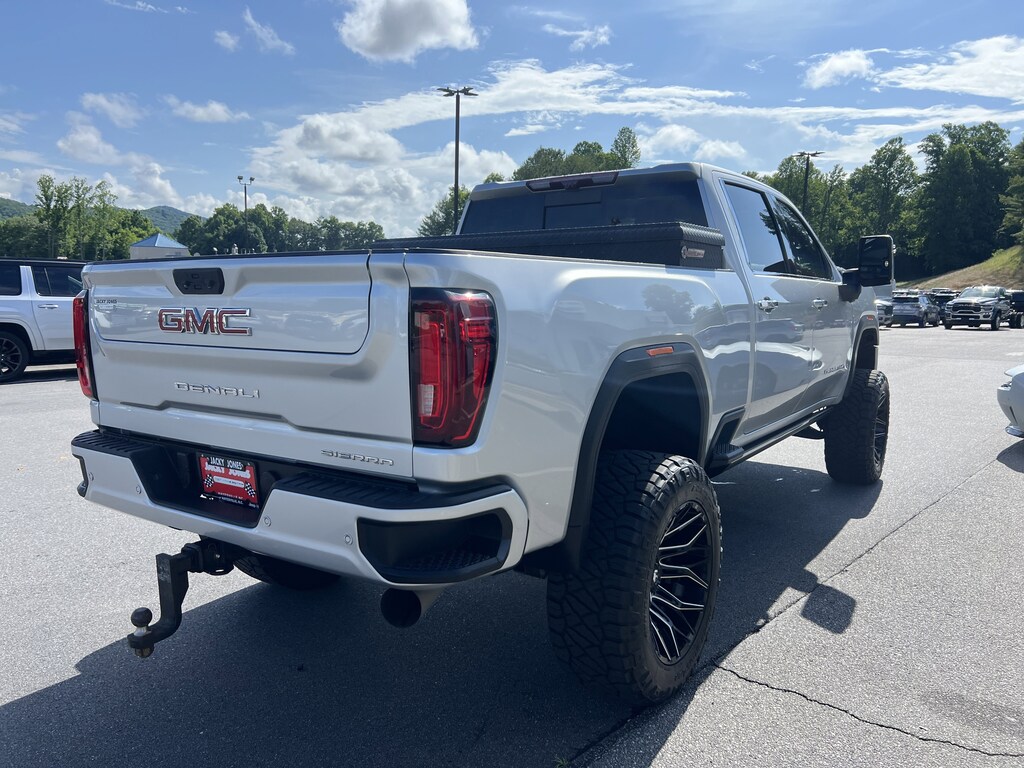 Used 2023 GMC Sierra 2500 HD Denali Truck Crew Cab