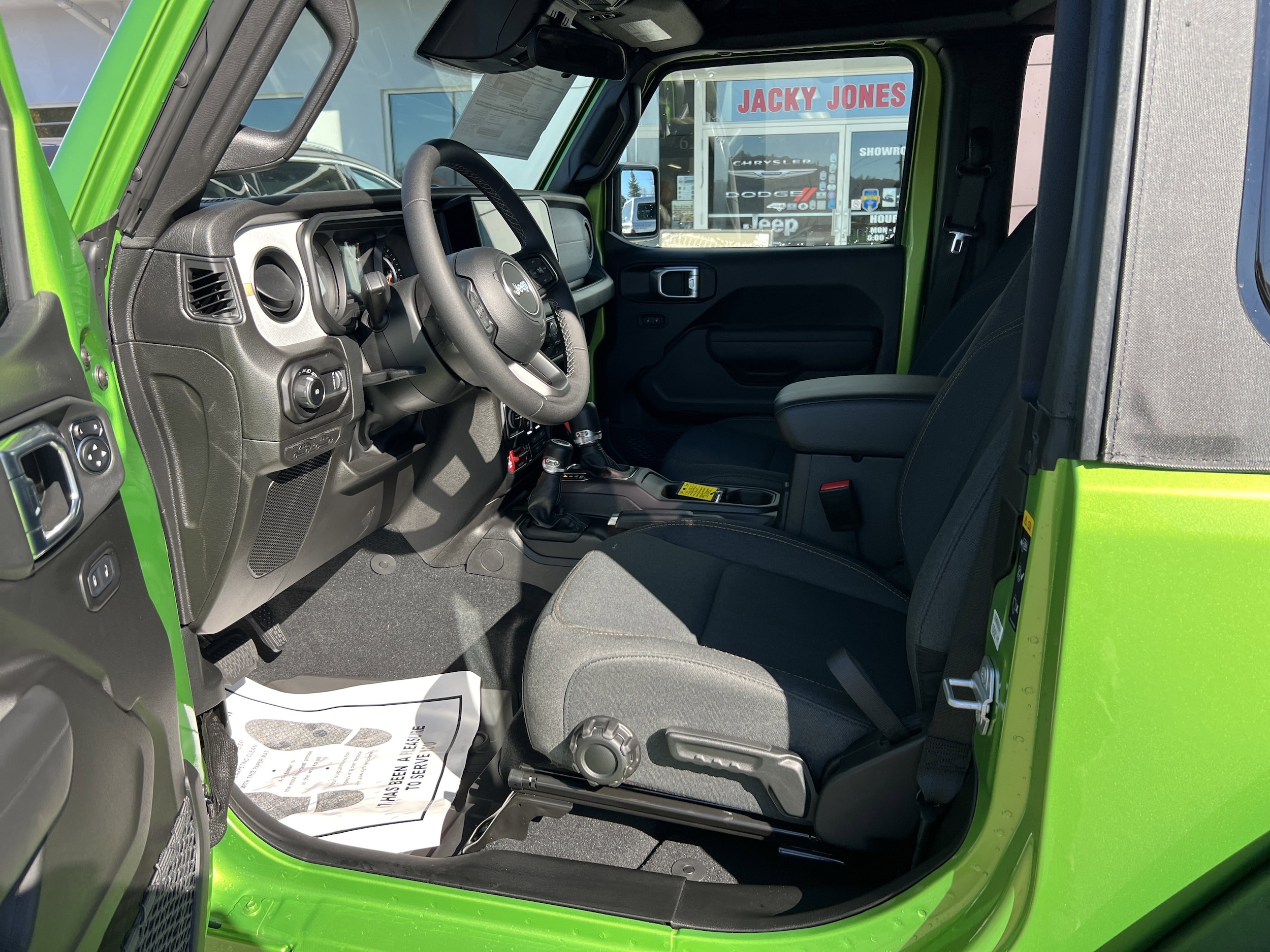 2026 Jeep Wrangler 2-Door Willys - Photo 11