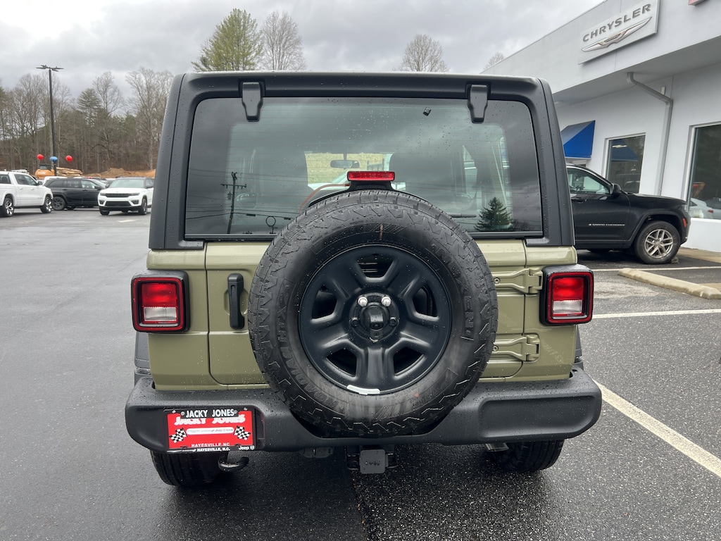 New 2026 Jeep Wrangler Sport Sport Utility