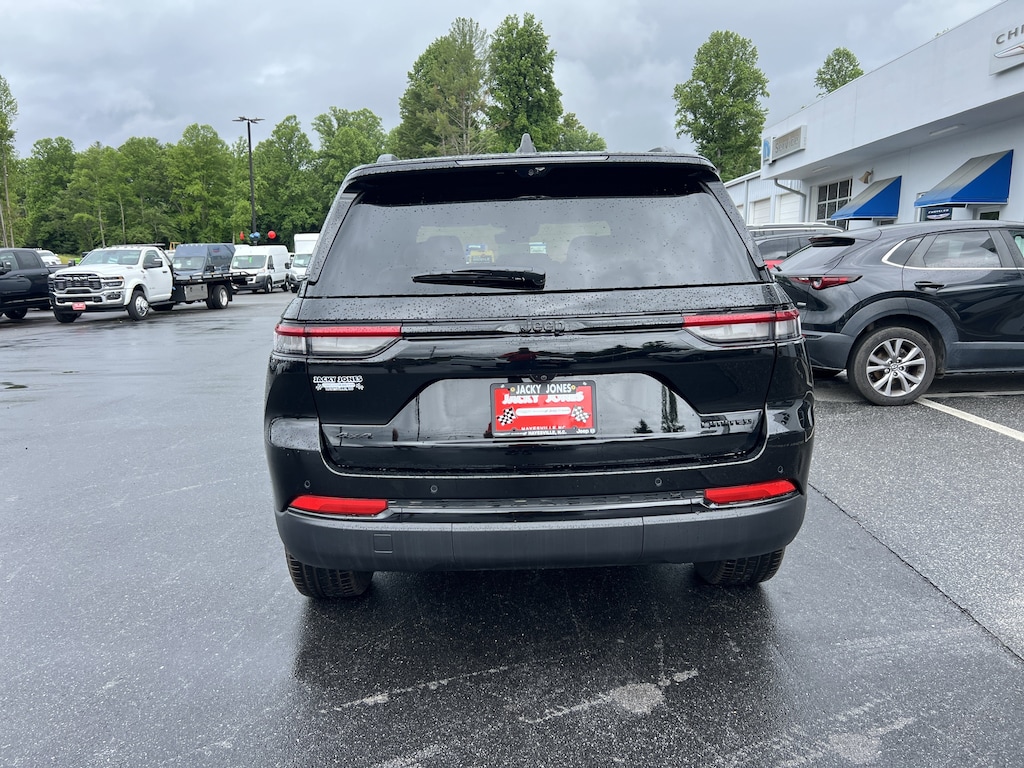 Used 2025 Jeep Grand Cherokee Limited Limited 4x4