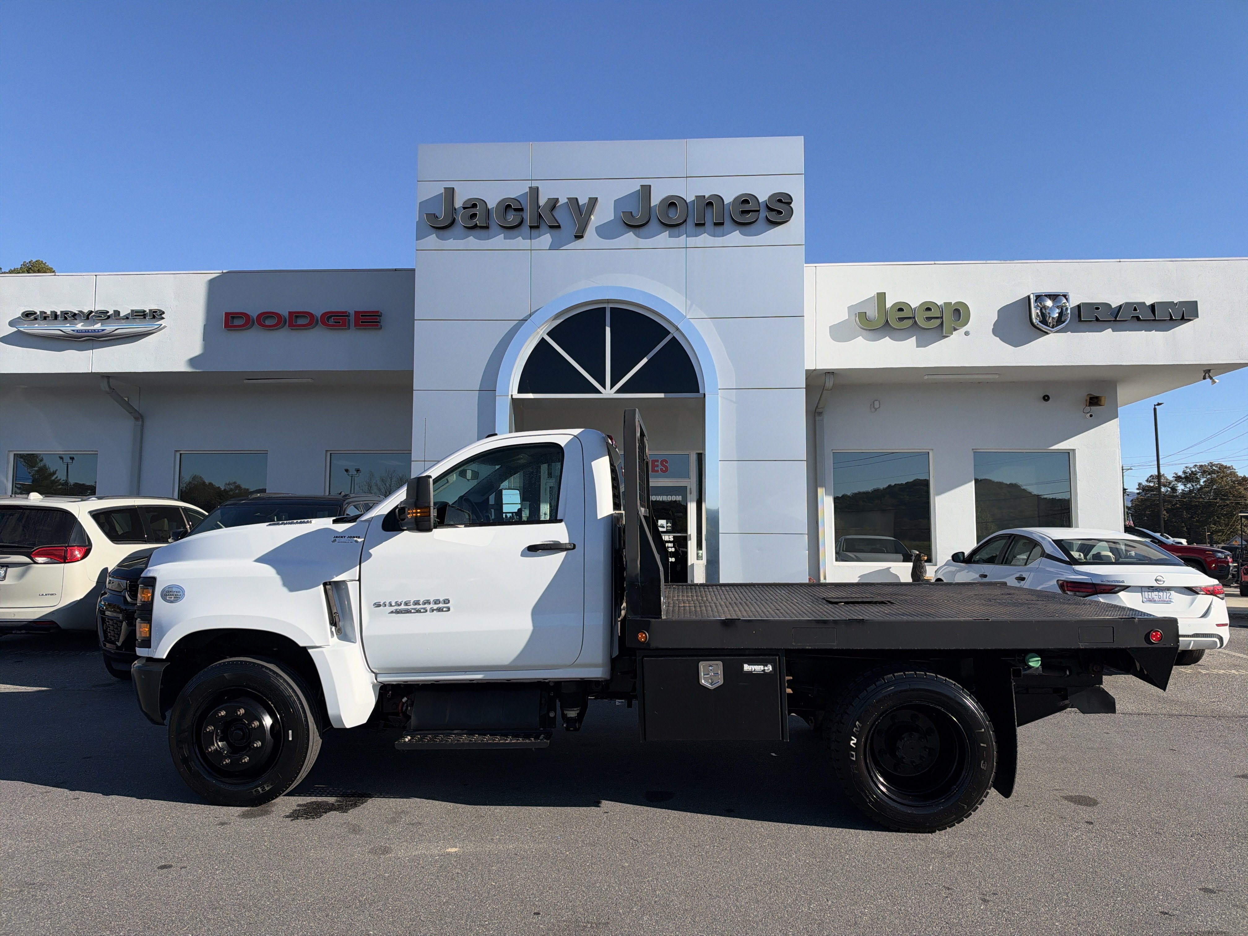 2020 Chevrolet Silverado 4500 Medium Duty Chassis Cab
