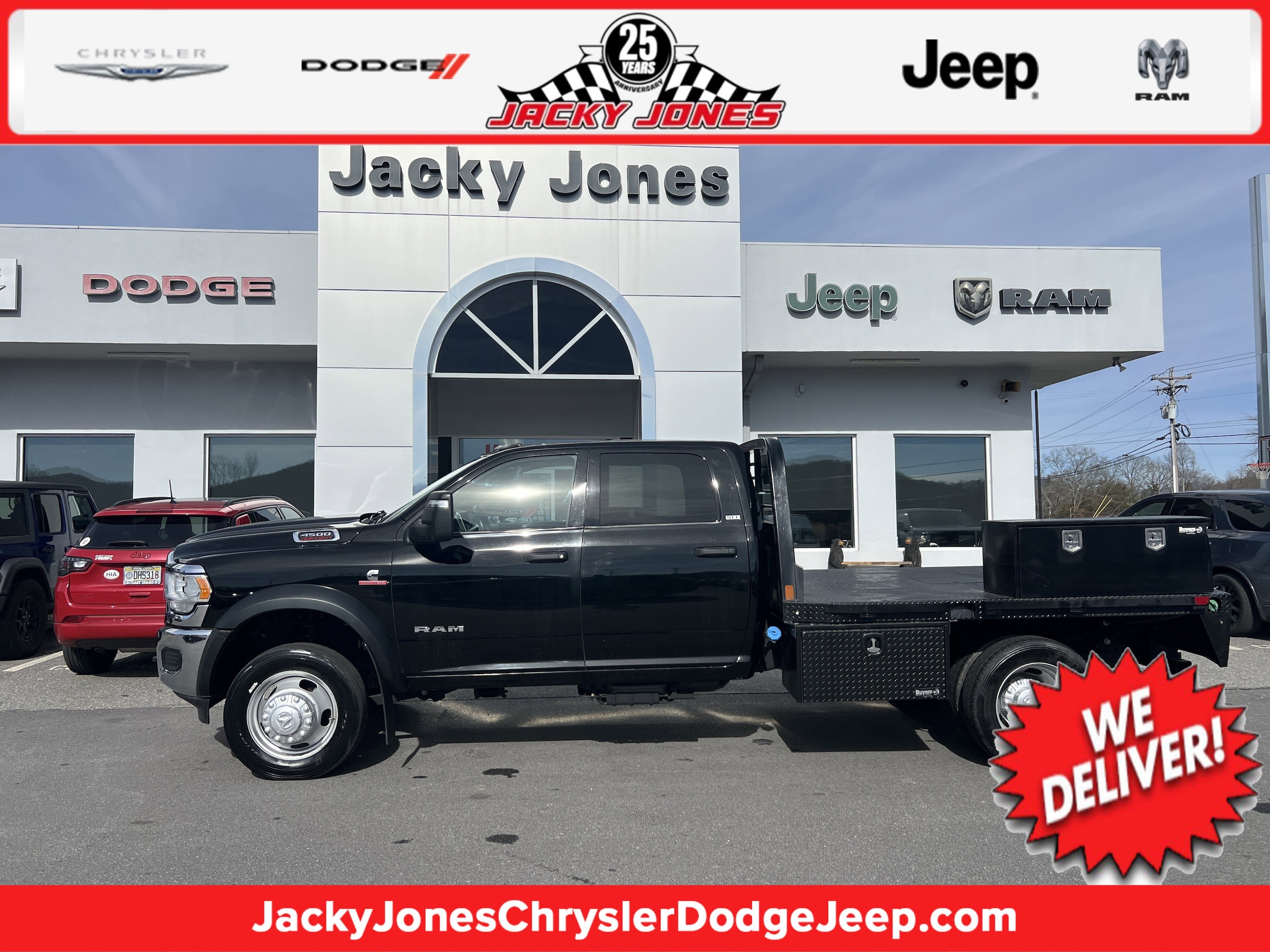 2024 RAM 4500 SLT 4X4 Crew Cab DRW 173" WB's photo