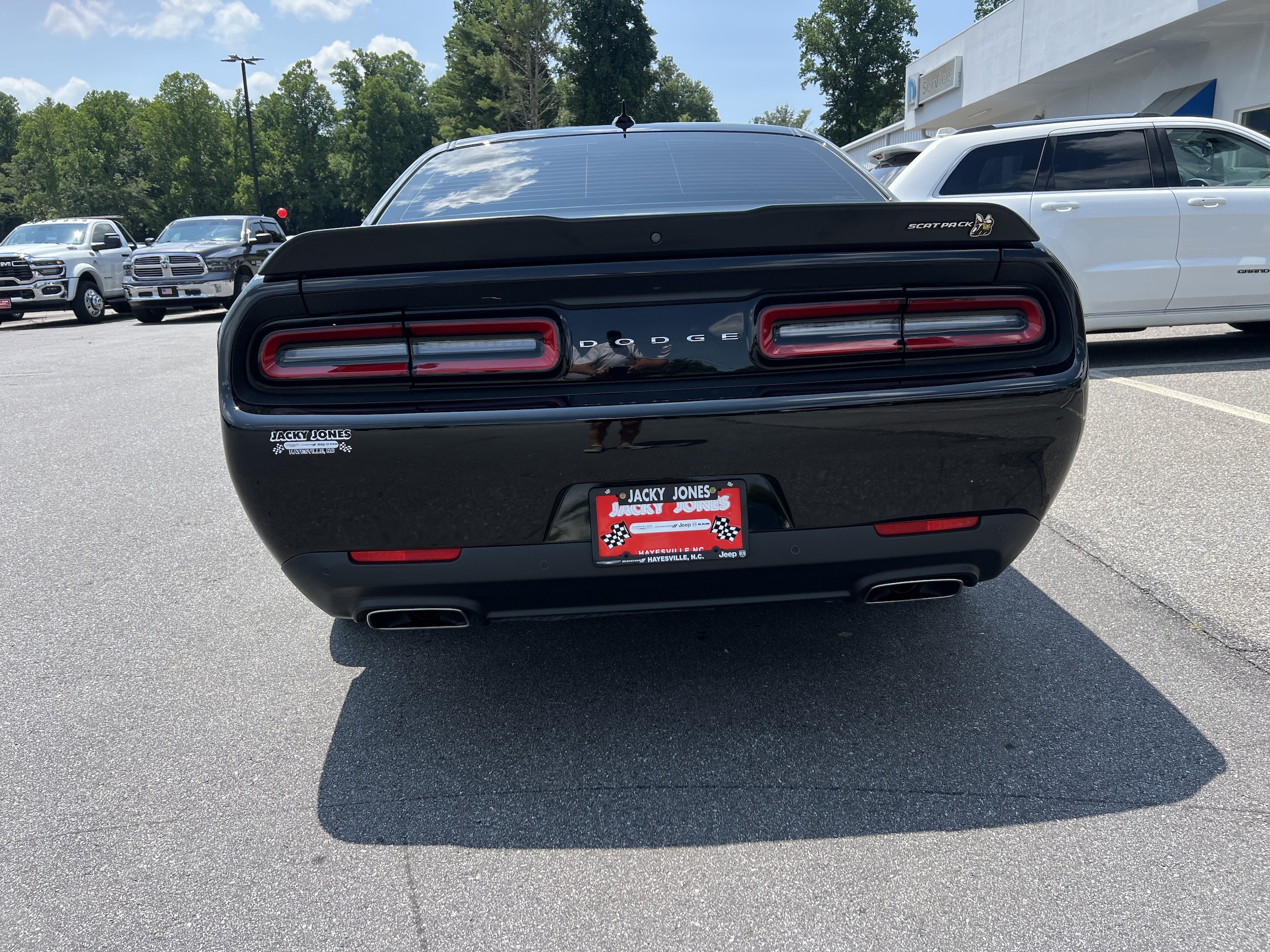 2C3CDZFJ5NH182307