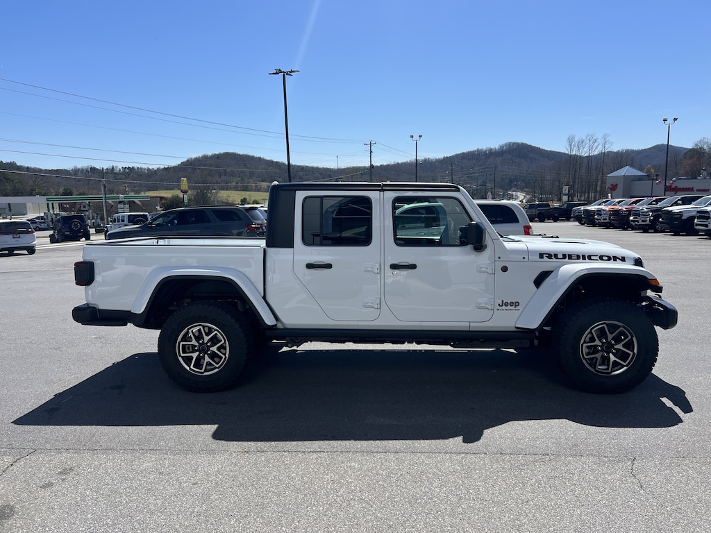 New 2026 Jeep Gladiator Rubicon Pickup