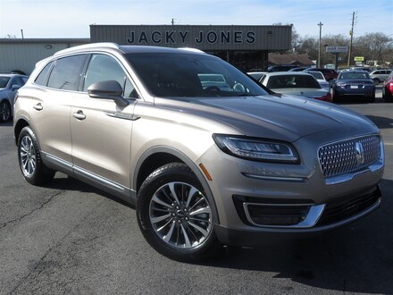 2019 Lincoln Nautilus Select Select FWD