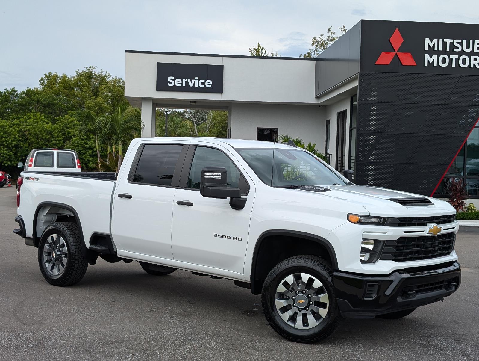 Used 2024 Chevrolet Silverado 2500HD Custom with VIN 1GC4YMEY8RF113981 for sale in New Port Richey, FL