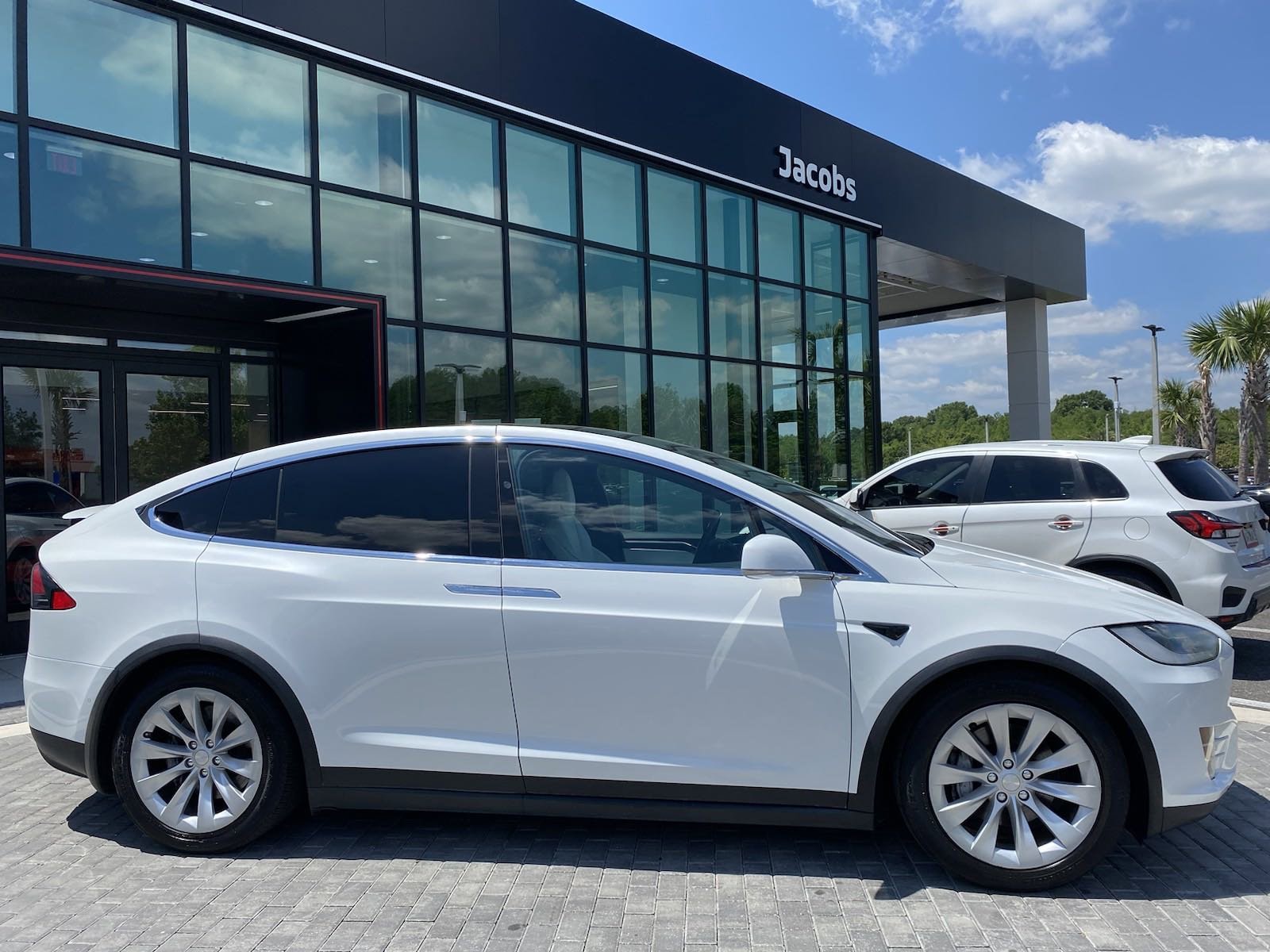 Used 2017 Tesla Model X 90D with VIN 5YJXCBE26HF034615 for sale in New Port Richey, FL