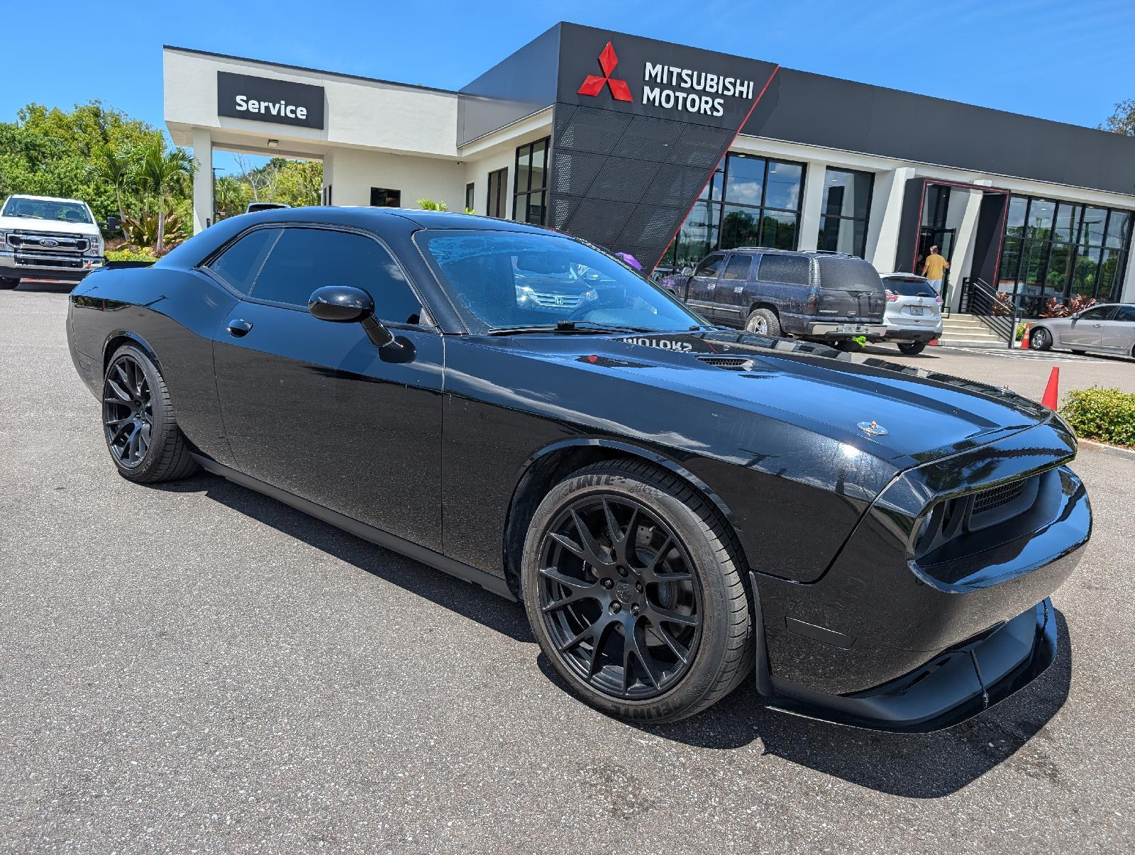 Used 2014 Dodge Challenger R/T with VIN 2C3CDYBT6EH139323 for sale in New Port Richey, FL