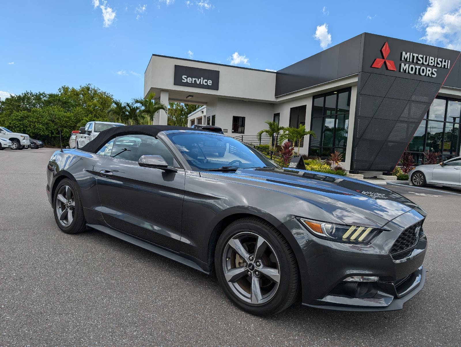 Used 2017 Ford Mustang V6 with VIN 1FATP8EM9H5255950 for sale in New Port Richey, FL