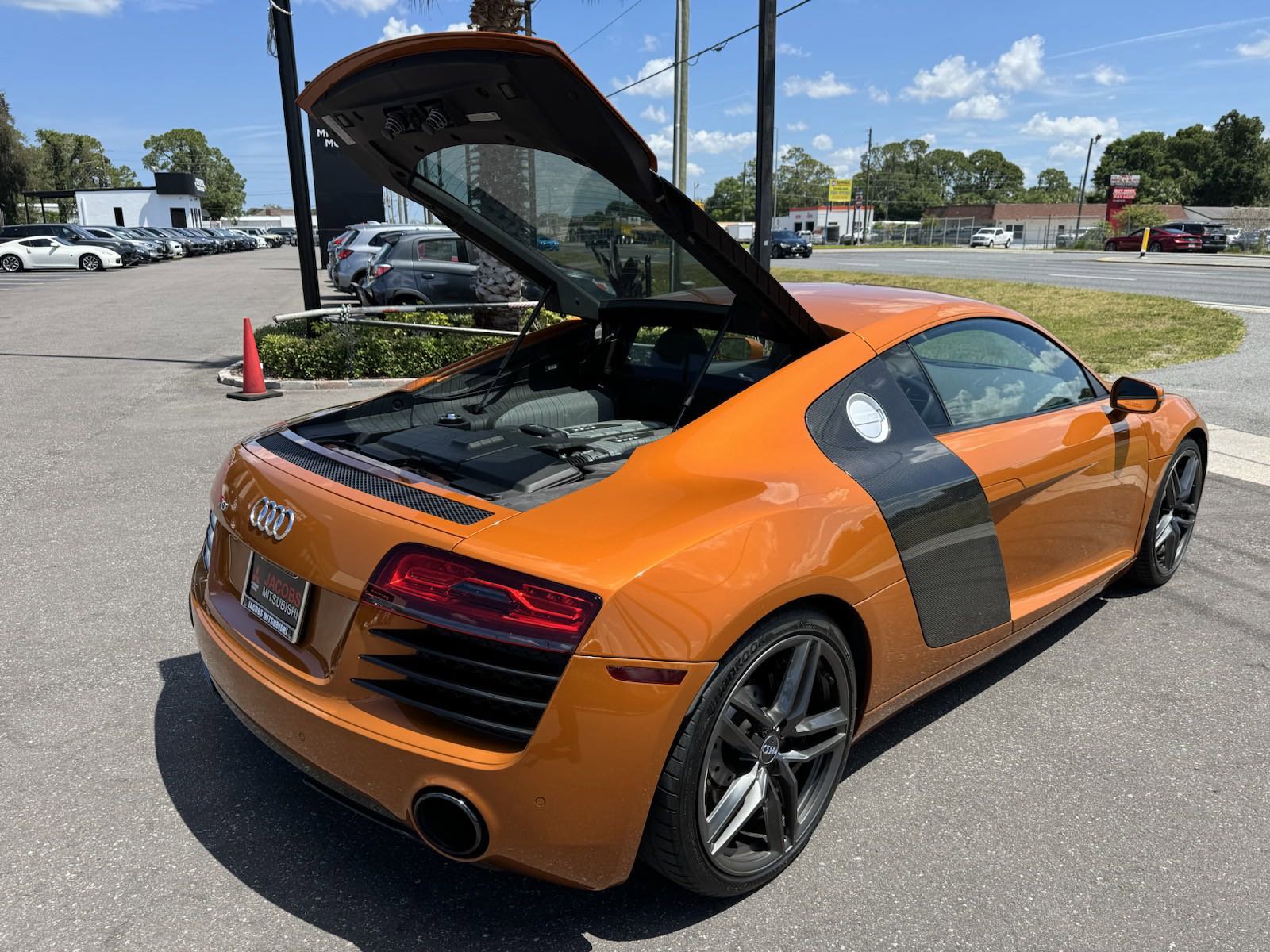 Used 2014 Audi R8 For Sale at JACOBS MITSUBISHI | VIN 
