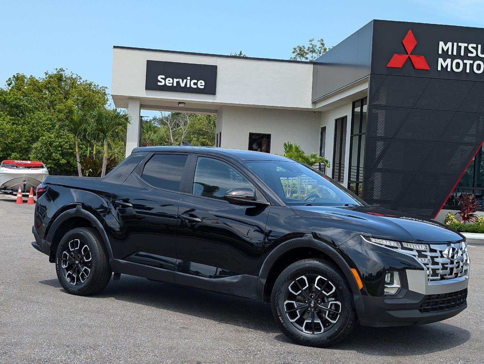 Used 2023 Hyundai Santa Cruz SEL with VIN 5NTJB4AE5PH040492 for sale in New Port Richey, FL