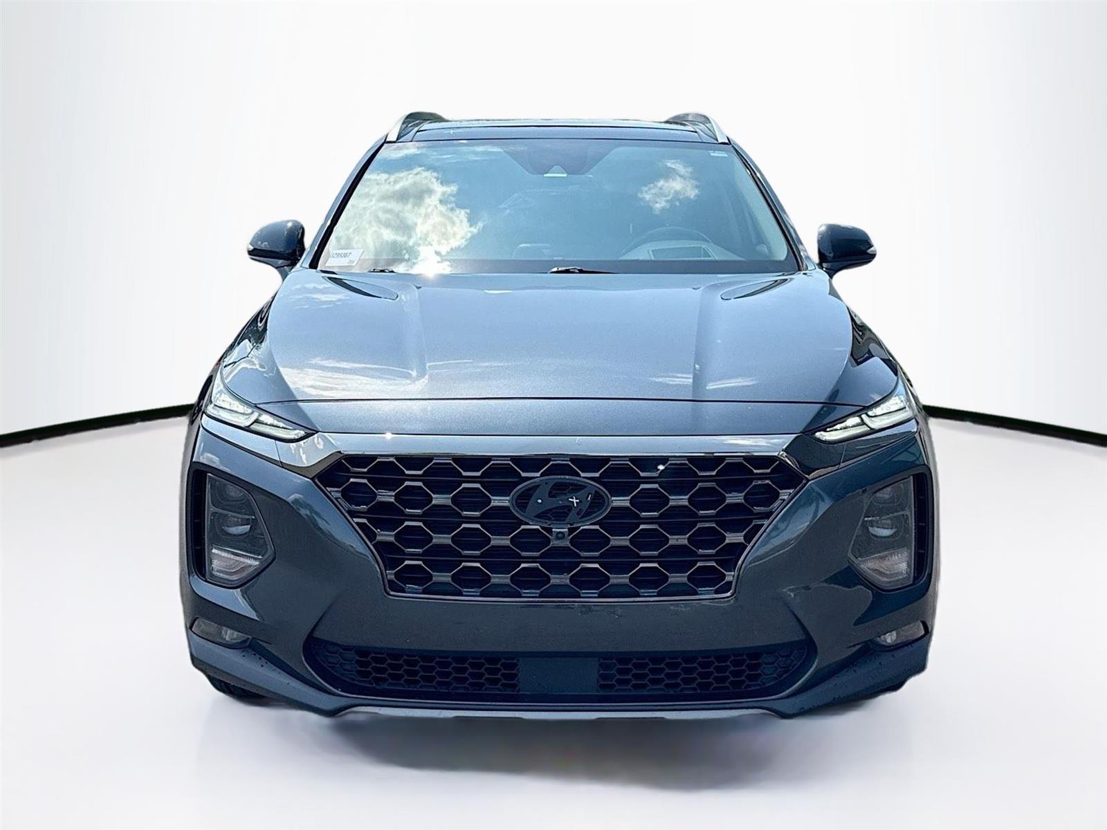 2020 Hyundai Santa Fe Limited photo 2